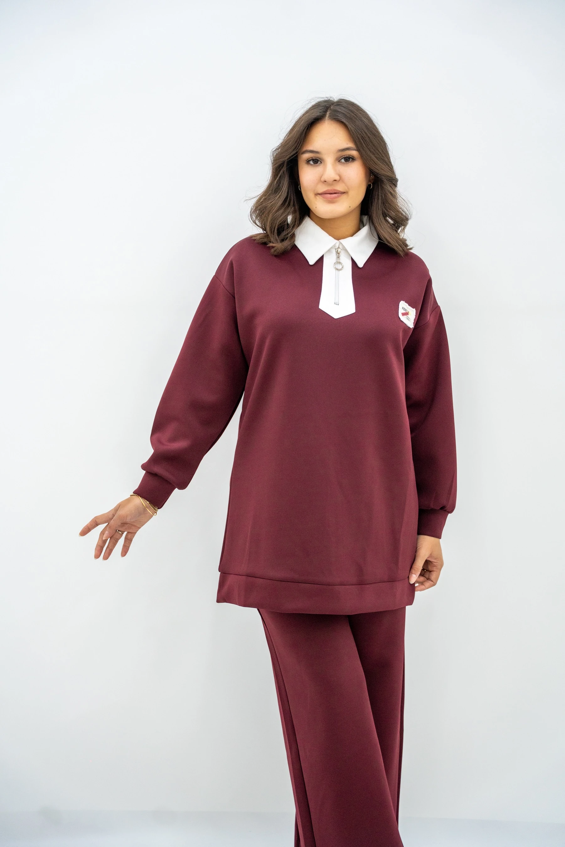 Yaka Detaylı Scuba Takım