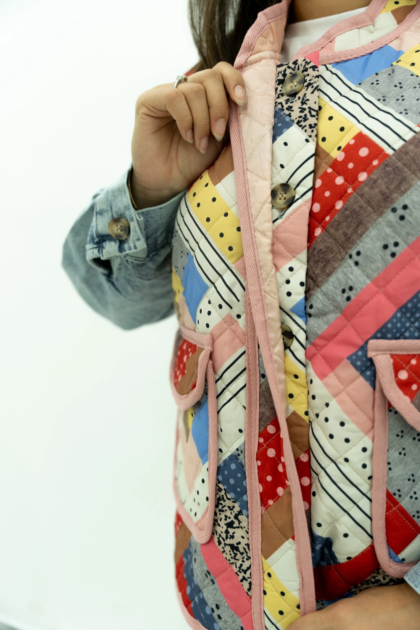 Kot Detaylı Desenli Kapitone Ceket 2