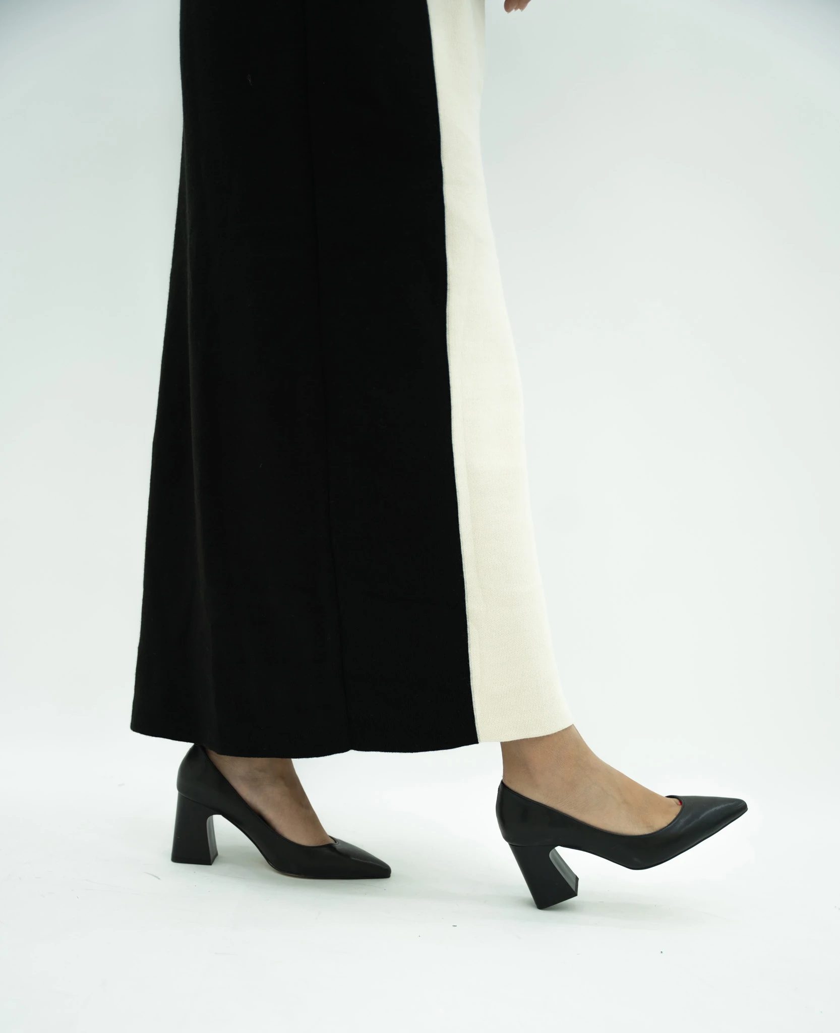 Kapüşonlu Triko Elbise 