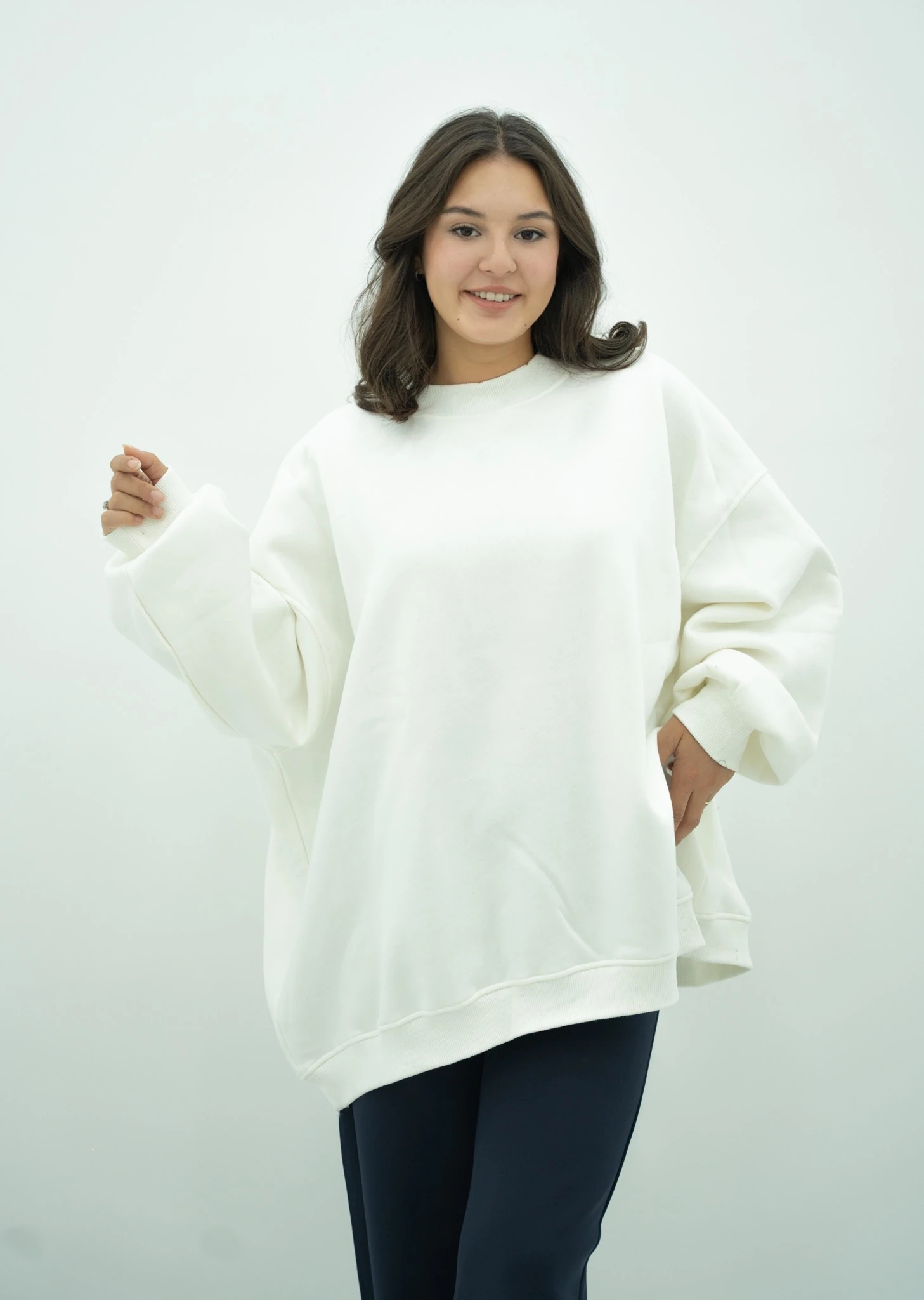 Basic Sweatshirt - Ekru