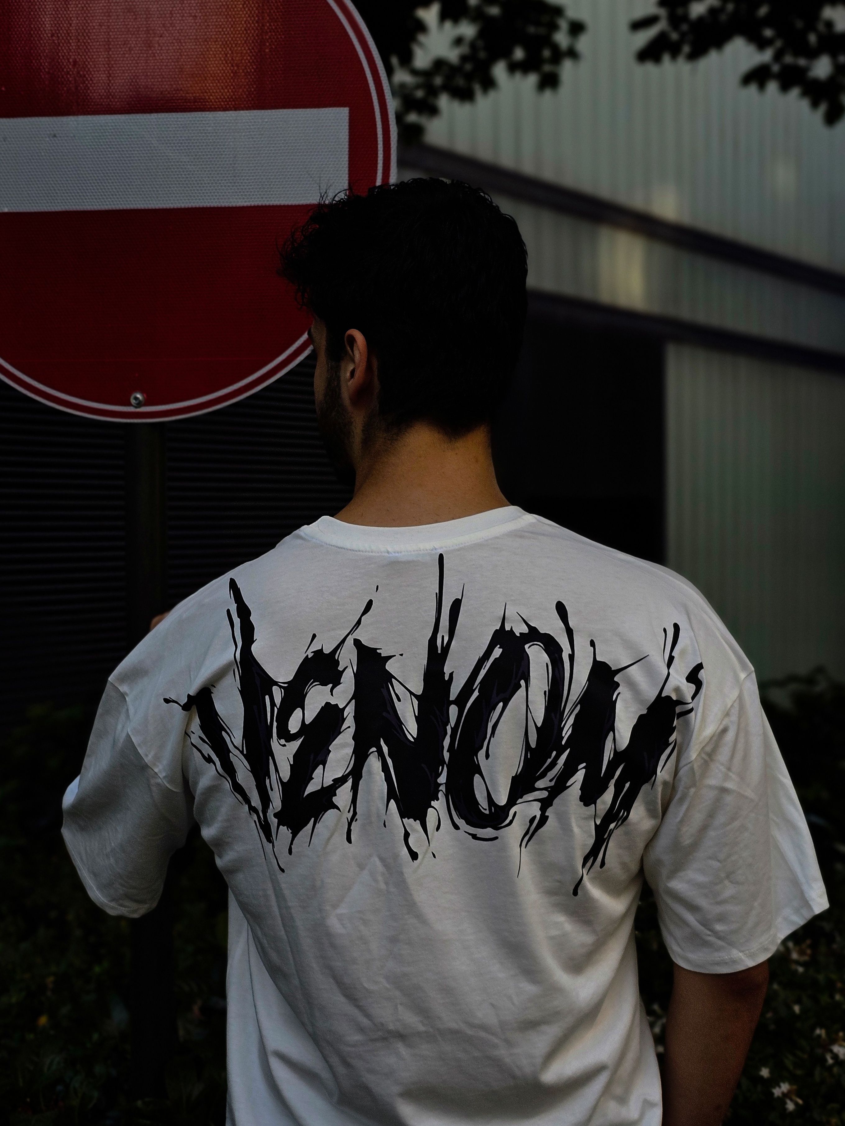 Venom - Oversize Tshirt - Beyaz