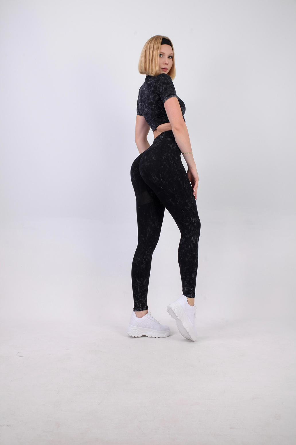 Yıkama Detaylı Spor Crop