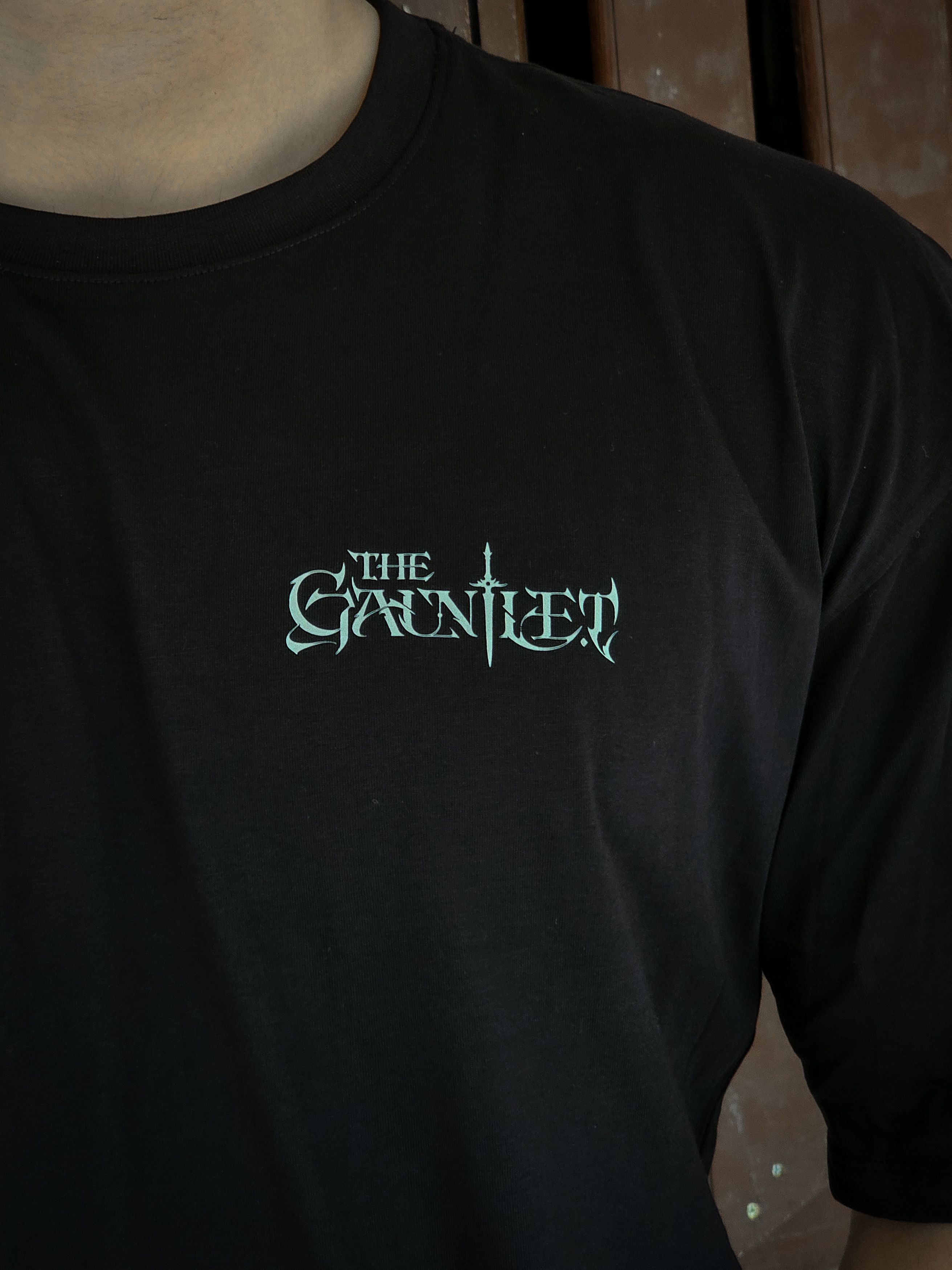 The Gauntlet - Oversize Tshirt