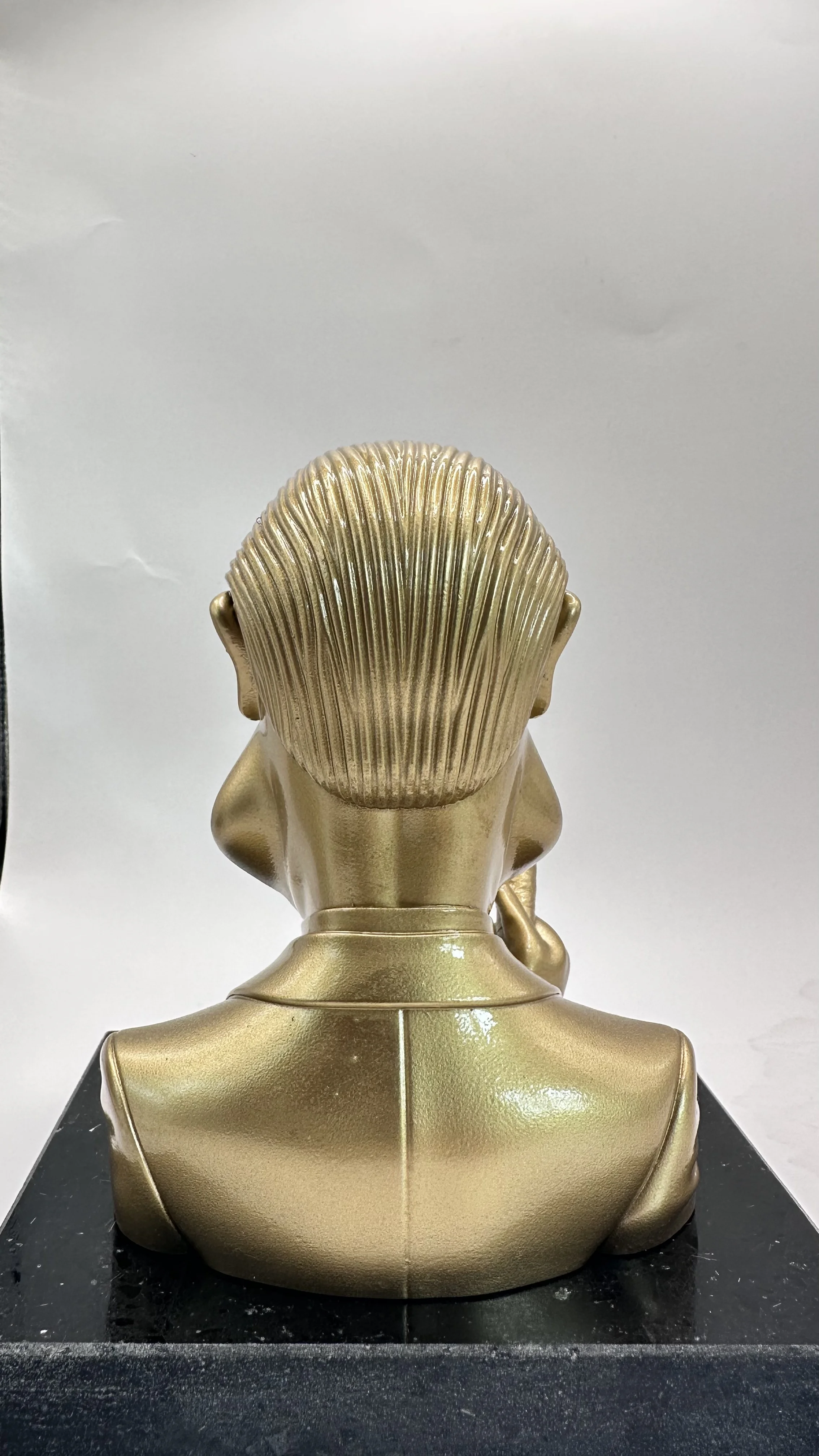DON VITO ENJOYING HIS CIGAR QUARTZ SCULPTURE GOLD EDITION 
