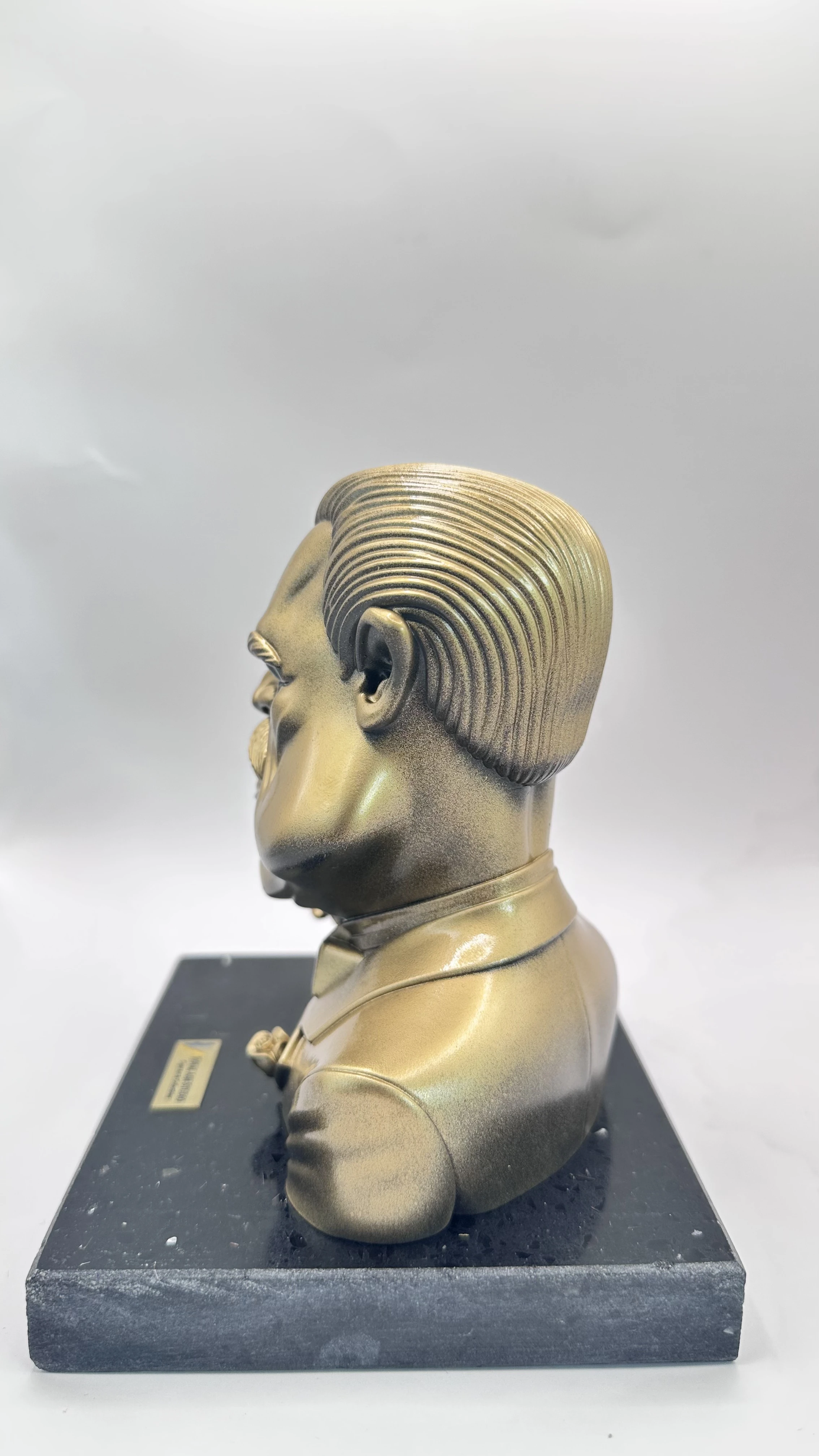 DON VITO ENJOYING HIS CIGAR QUARTZ SCULPTURE BRONZE EDITION 