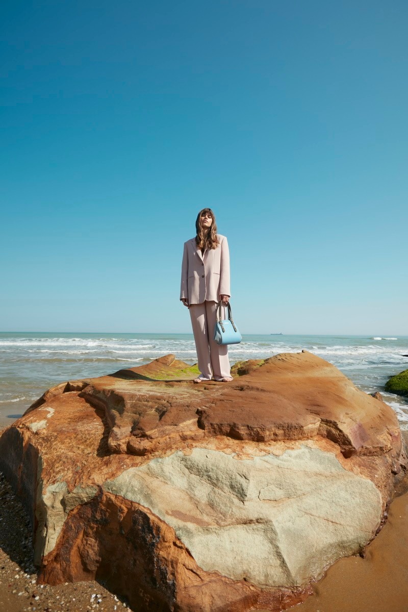 Trundler Rock & Wave