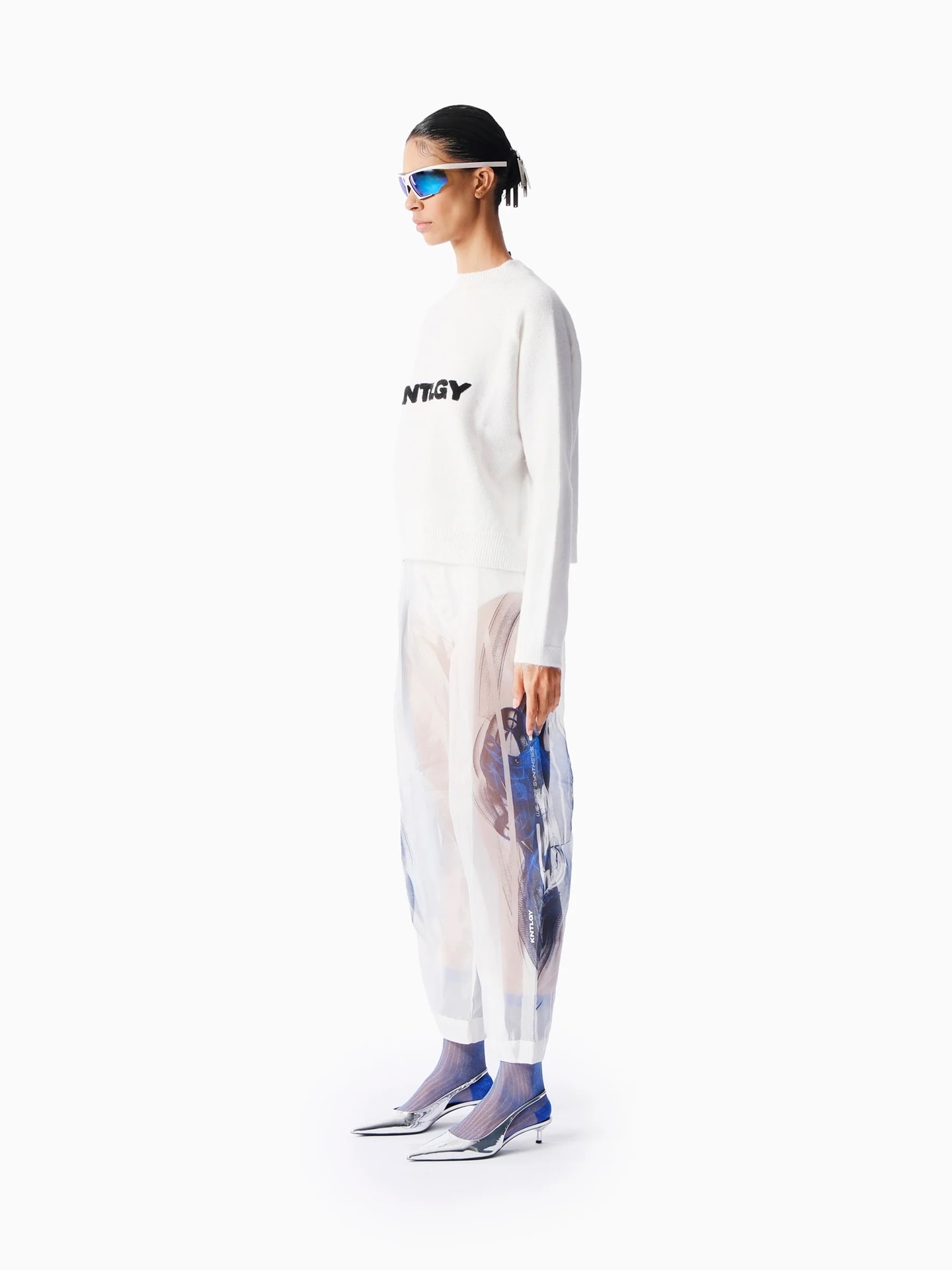 KNTLGY Long Sleeve Knitted Kazak Beyaz