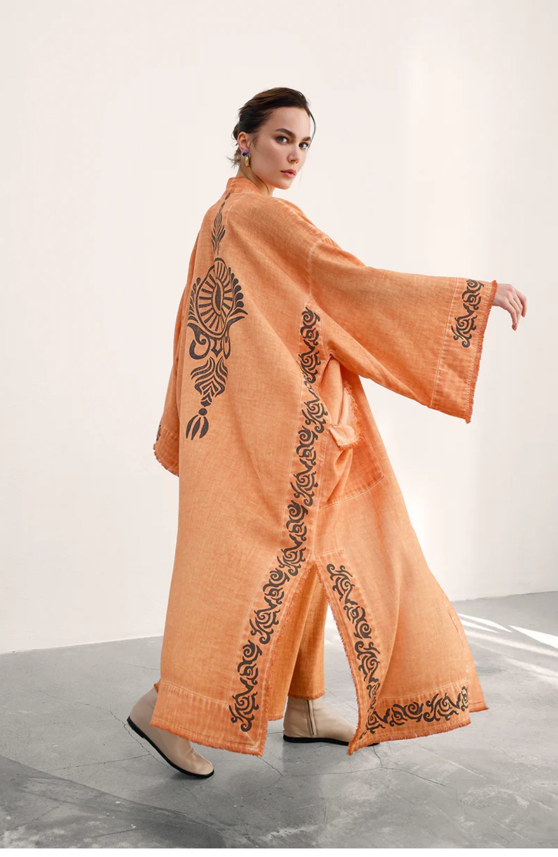 Gaia Kimono