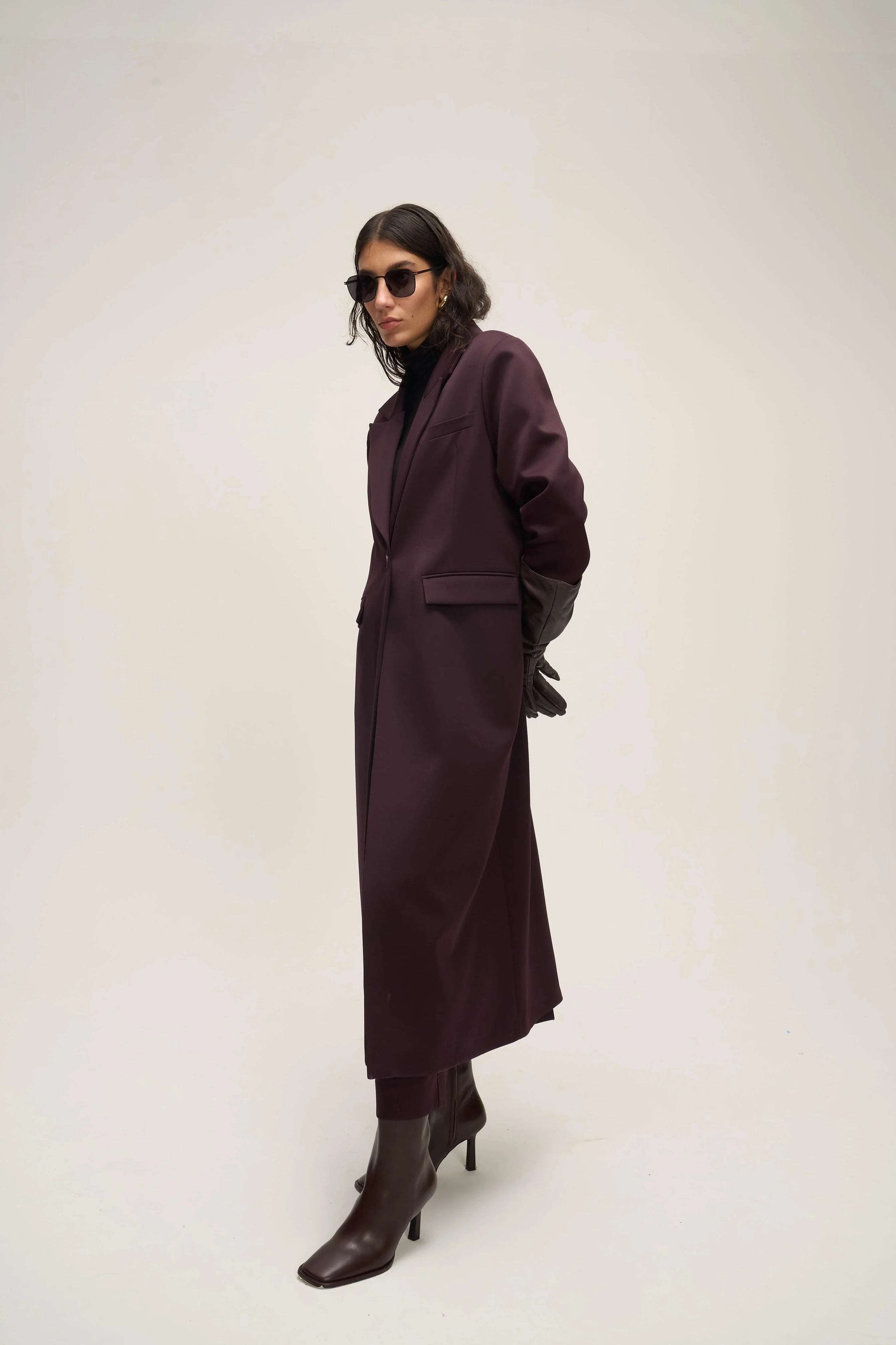 TEK DÜĞMELİ UZUN CEKET MÜRDÜM