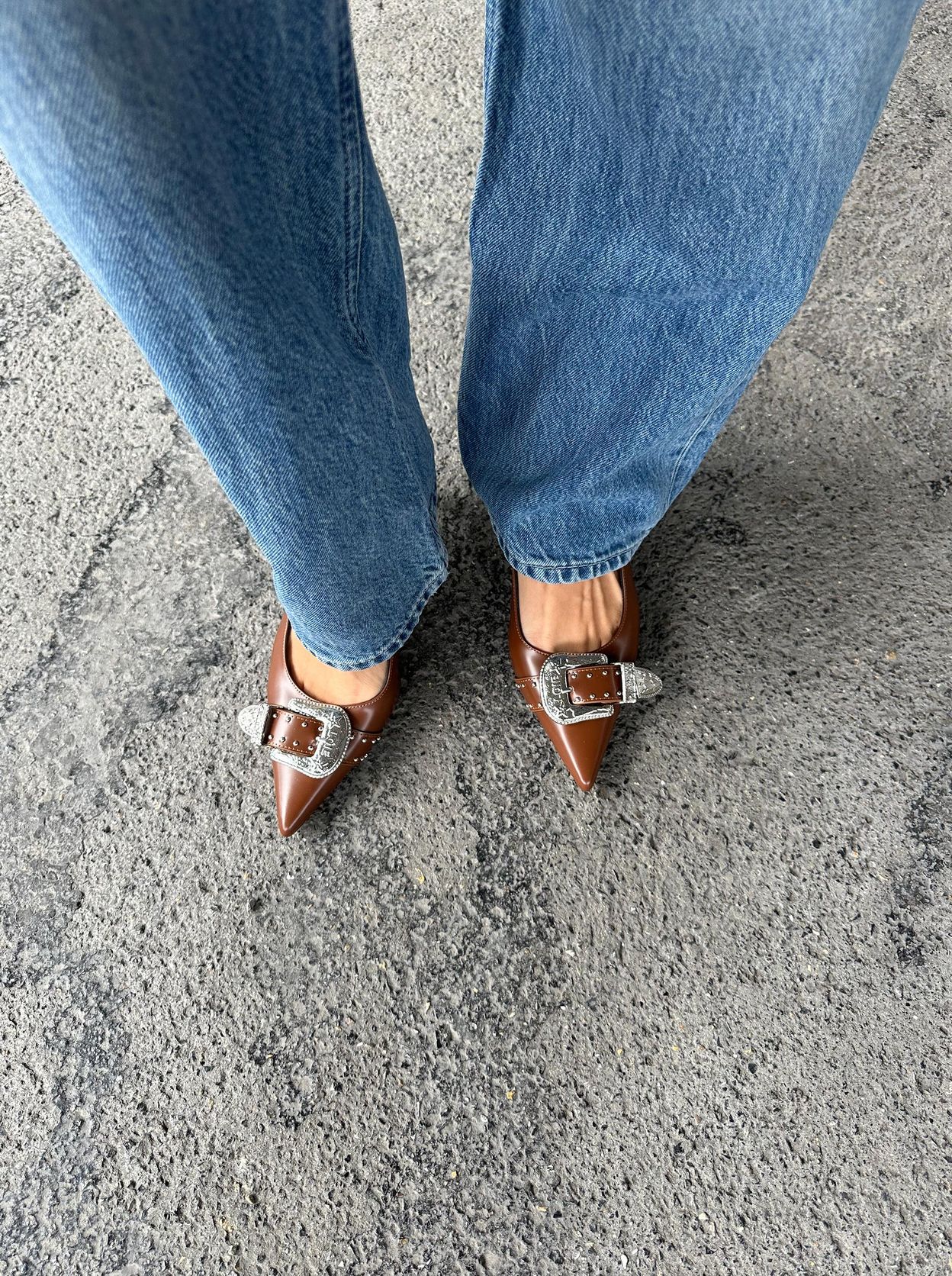 Lisa Kahve Açma Stiletto
