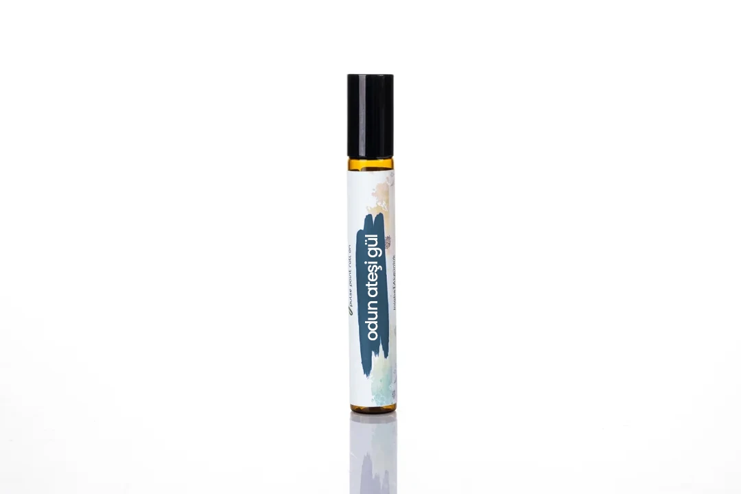 Odun Ateşi Gül (Rosa damascena) Uçucu Yağı Roll On