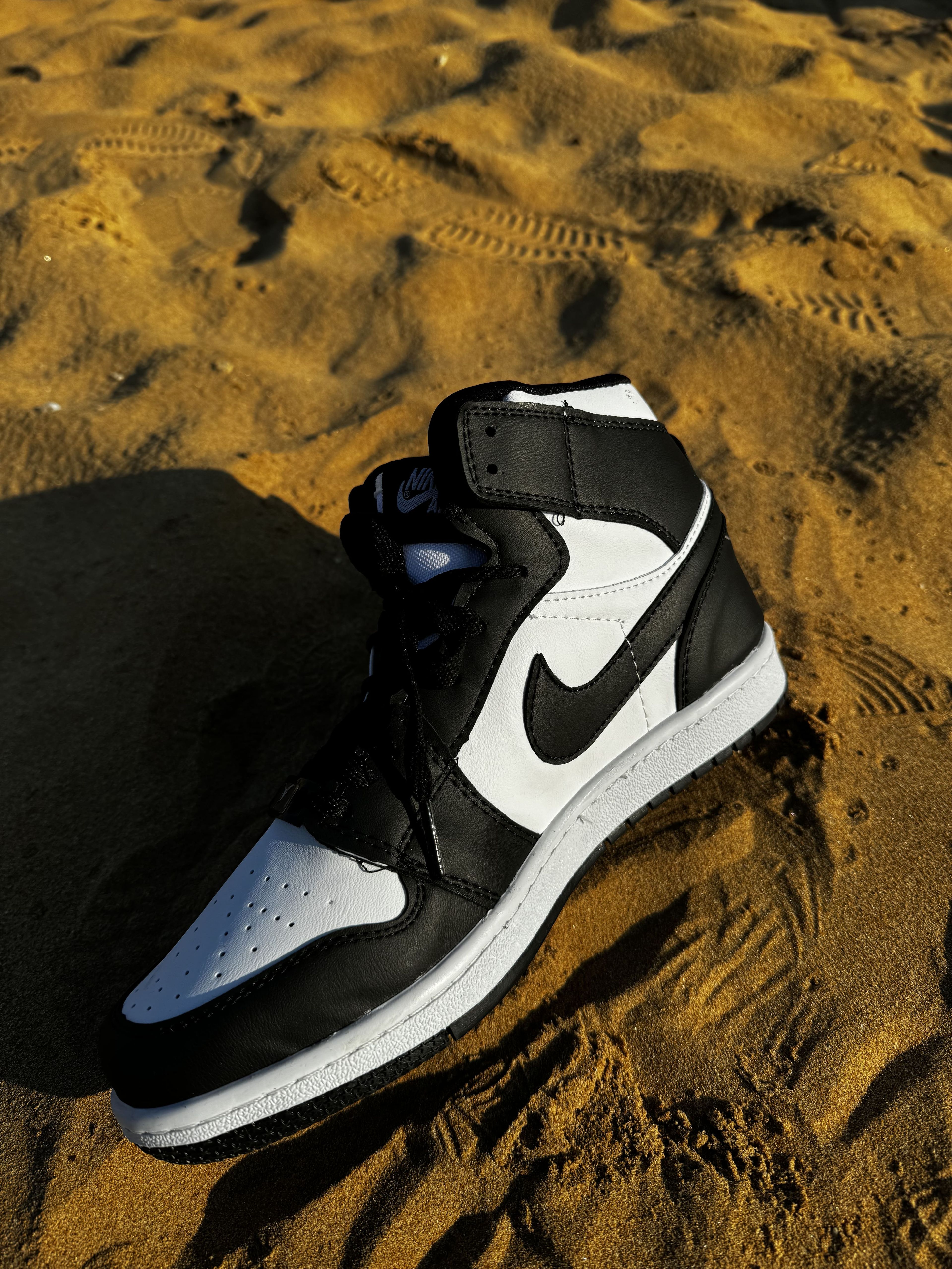 Nike Air Jordan 1 Retro Panda
