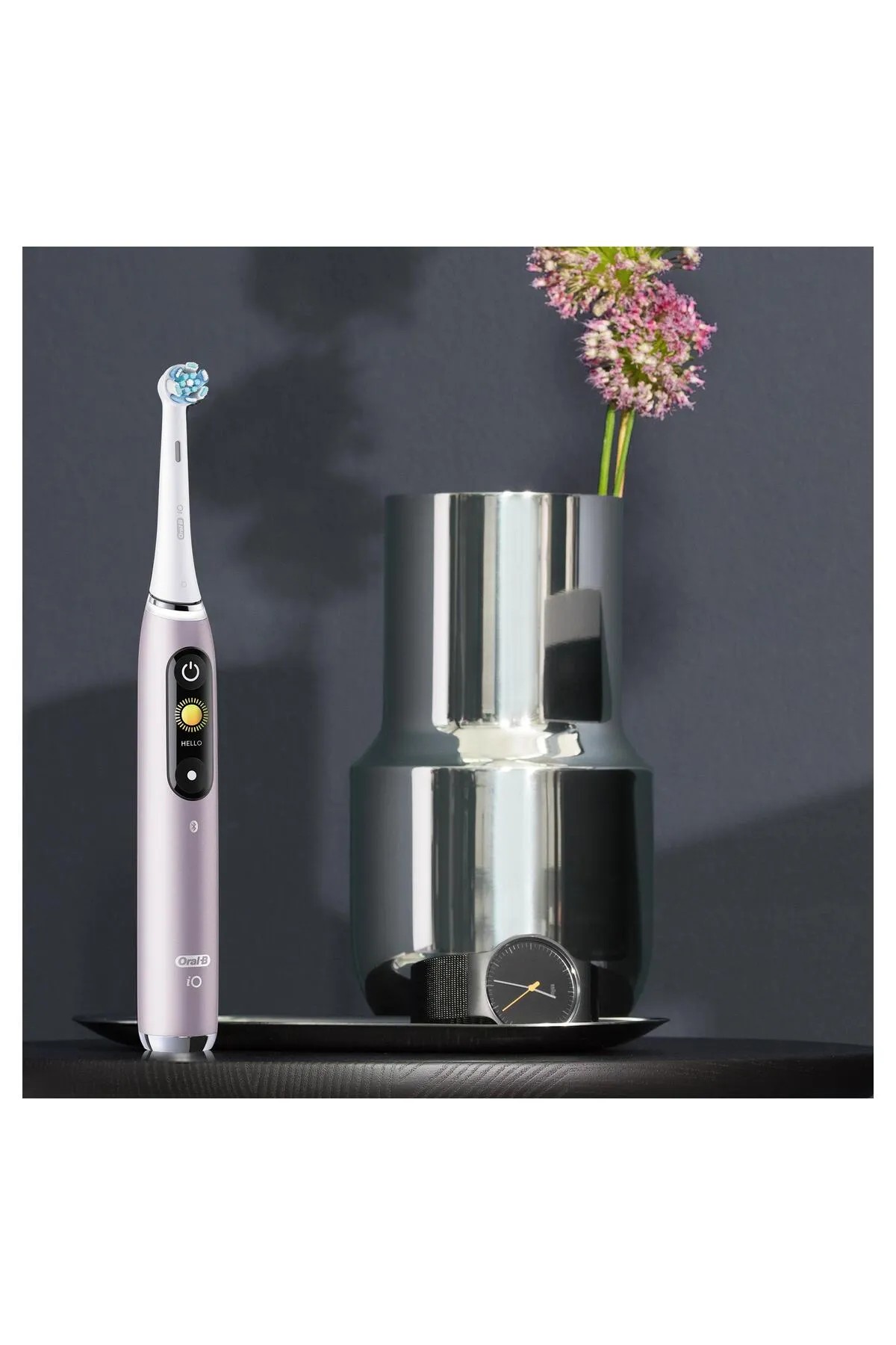 Oral-B İO 9 Şarjlı Diş Fırçası Pembe