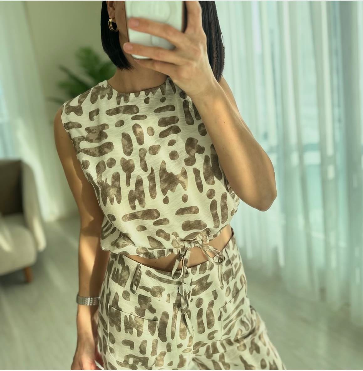 BELİ BÜZGÜLÜ CROP TAKIM