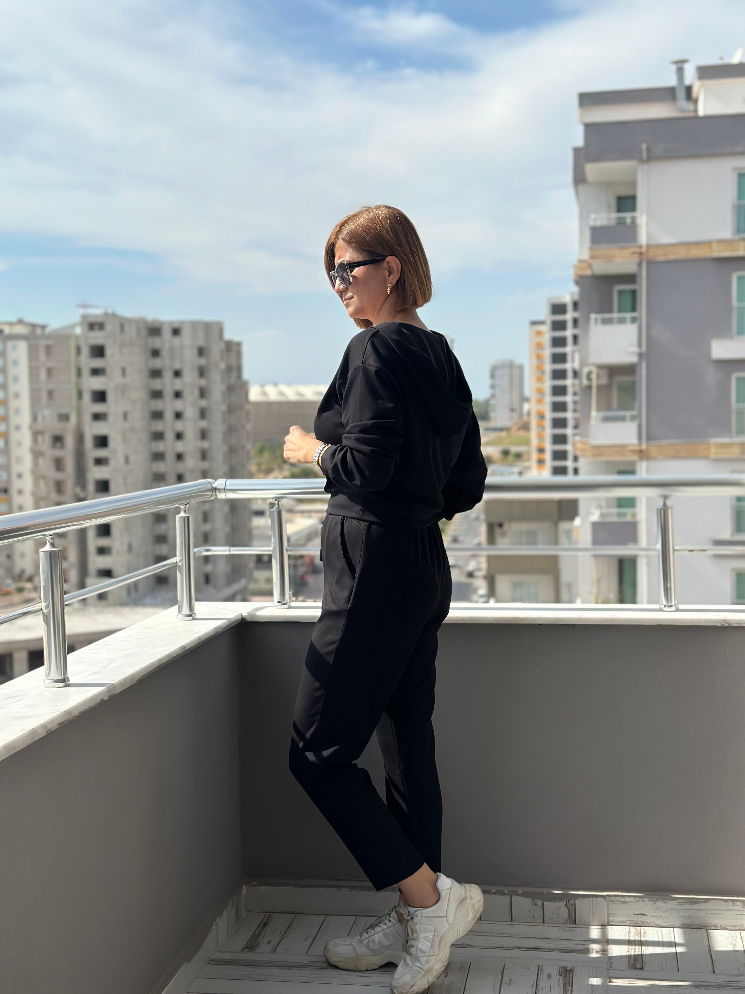 KAPŞONLU MODAL EŞOFMAN TAKIMI