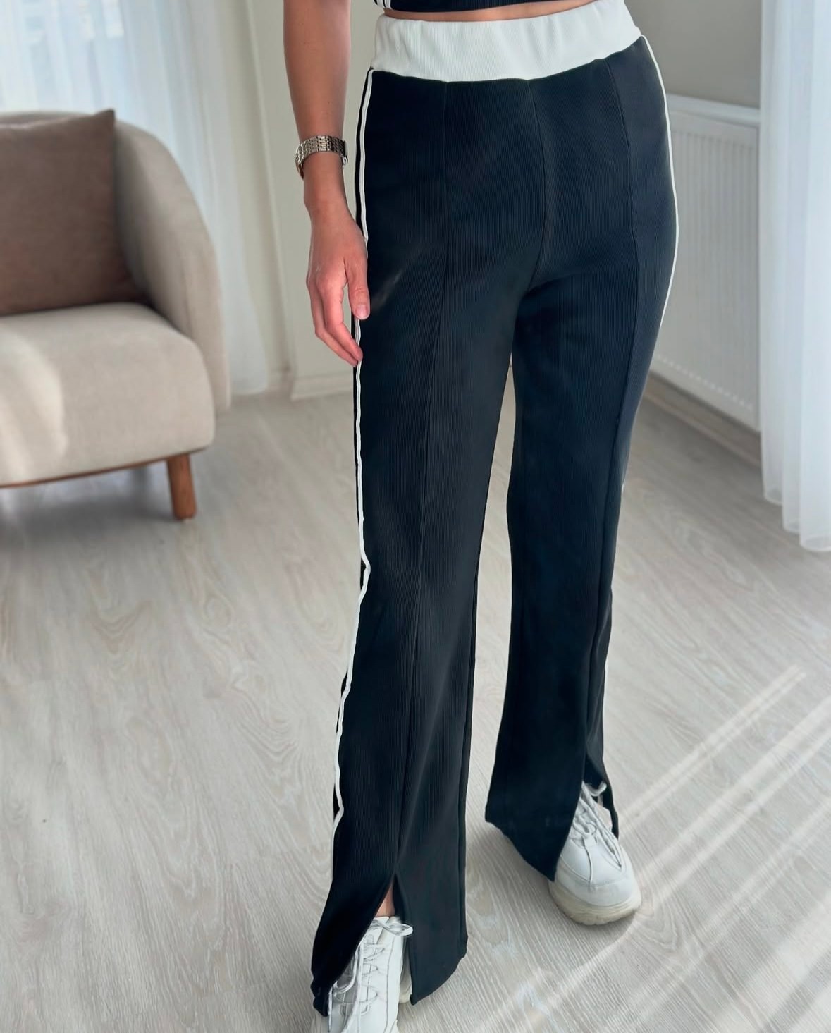 YANI ŞERİTLİ PANTOLON CROP TAKIM