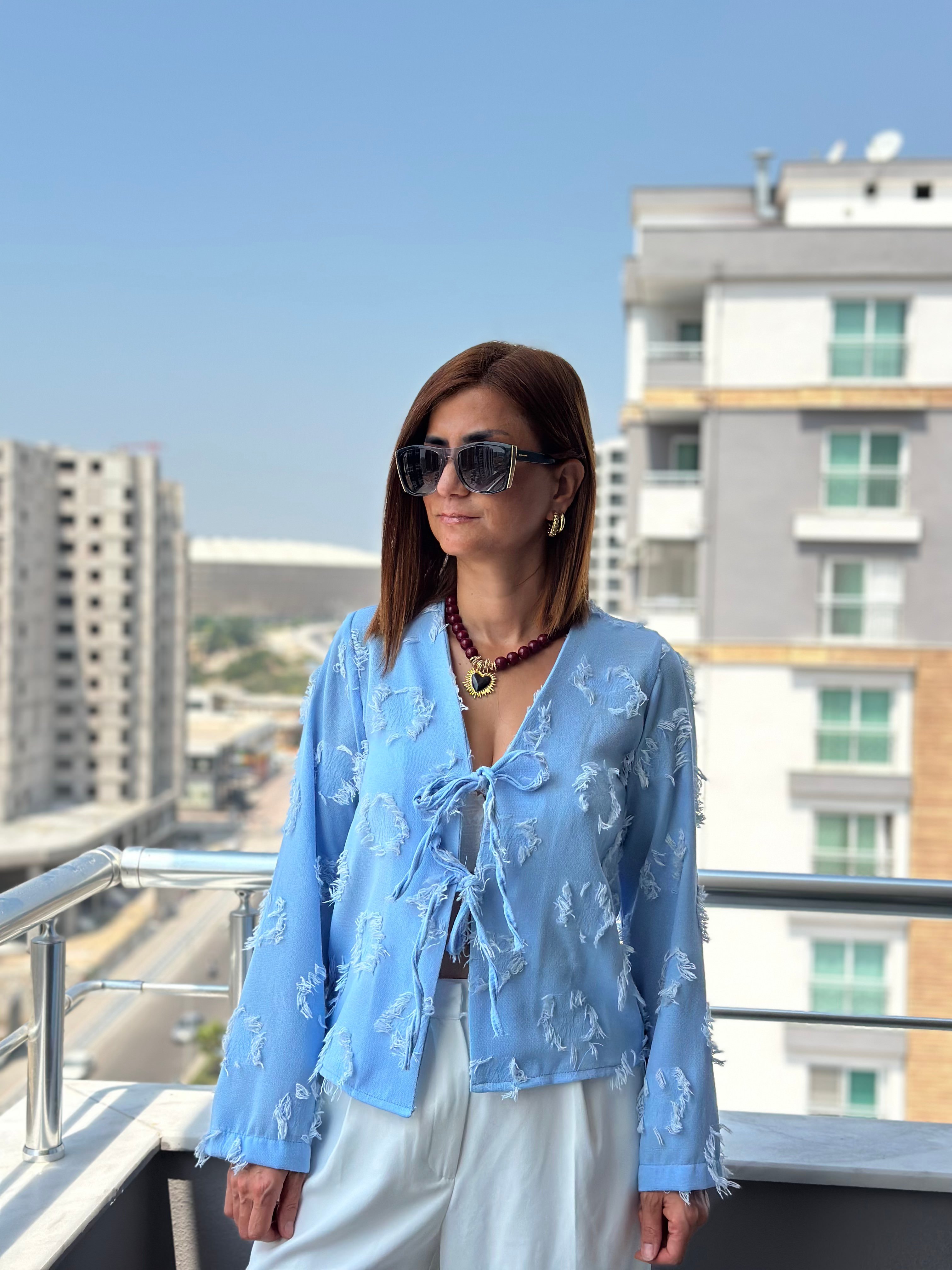 PÜSKÜLLÜ BLUZ - Mavi
