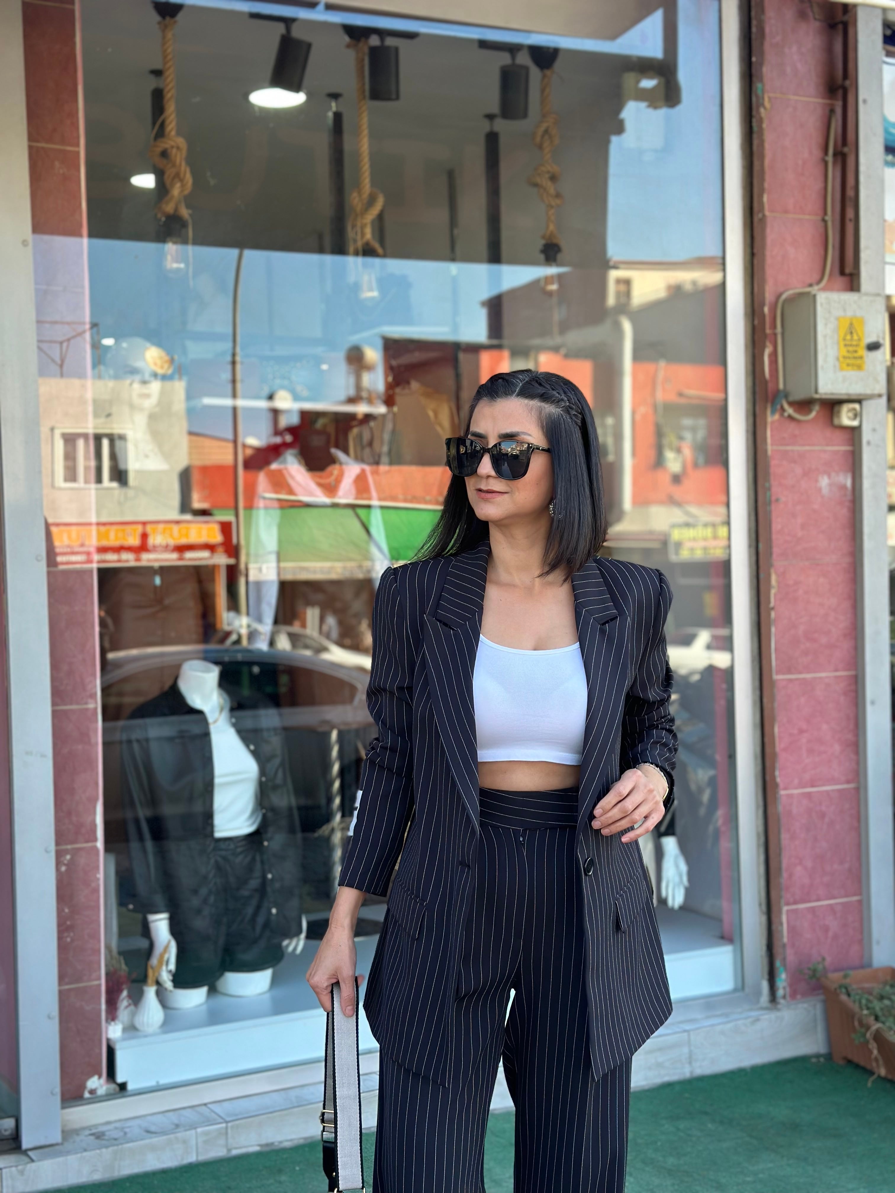 ÇİZGİLİ BLAZER CEKET TAKIM