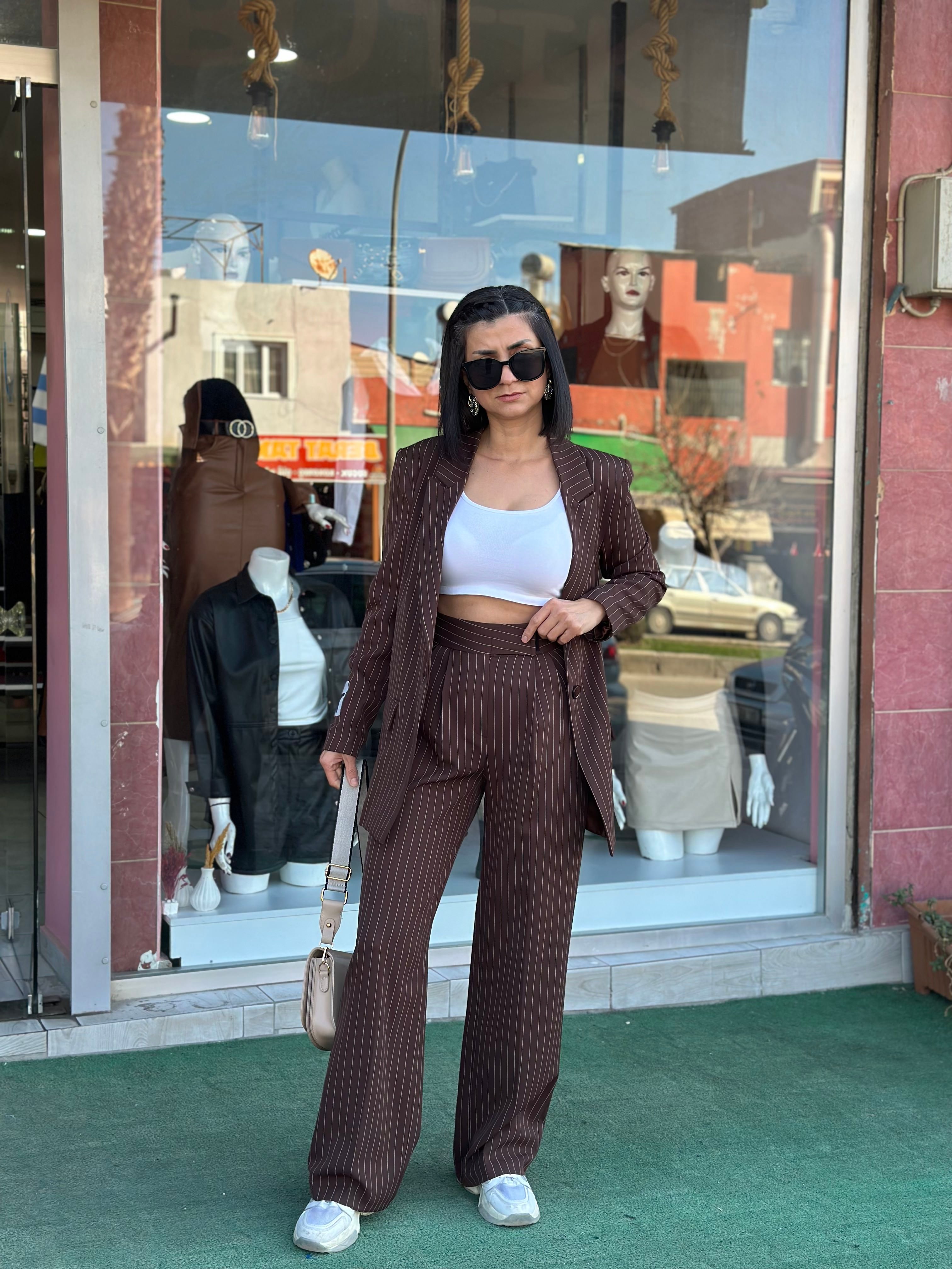 ÇİZGİLİ BLAZER CEKET TAKIM