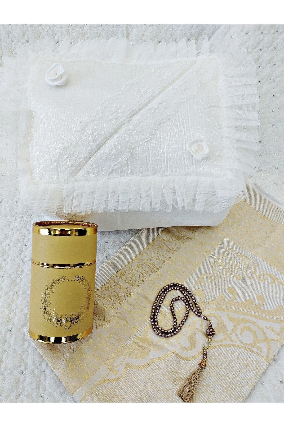4 Parça Bohça Gelin Damat Hediye Çeyiz Bohça Tafta Saçaklı Kutu Seccade Set Gold Beyaz