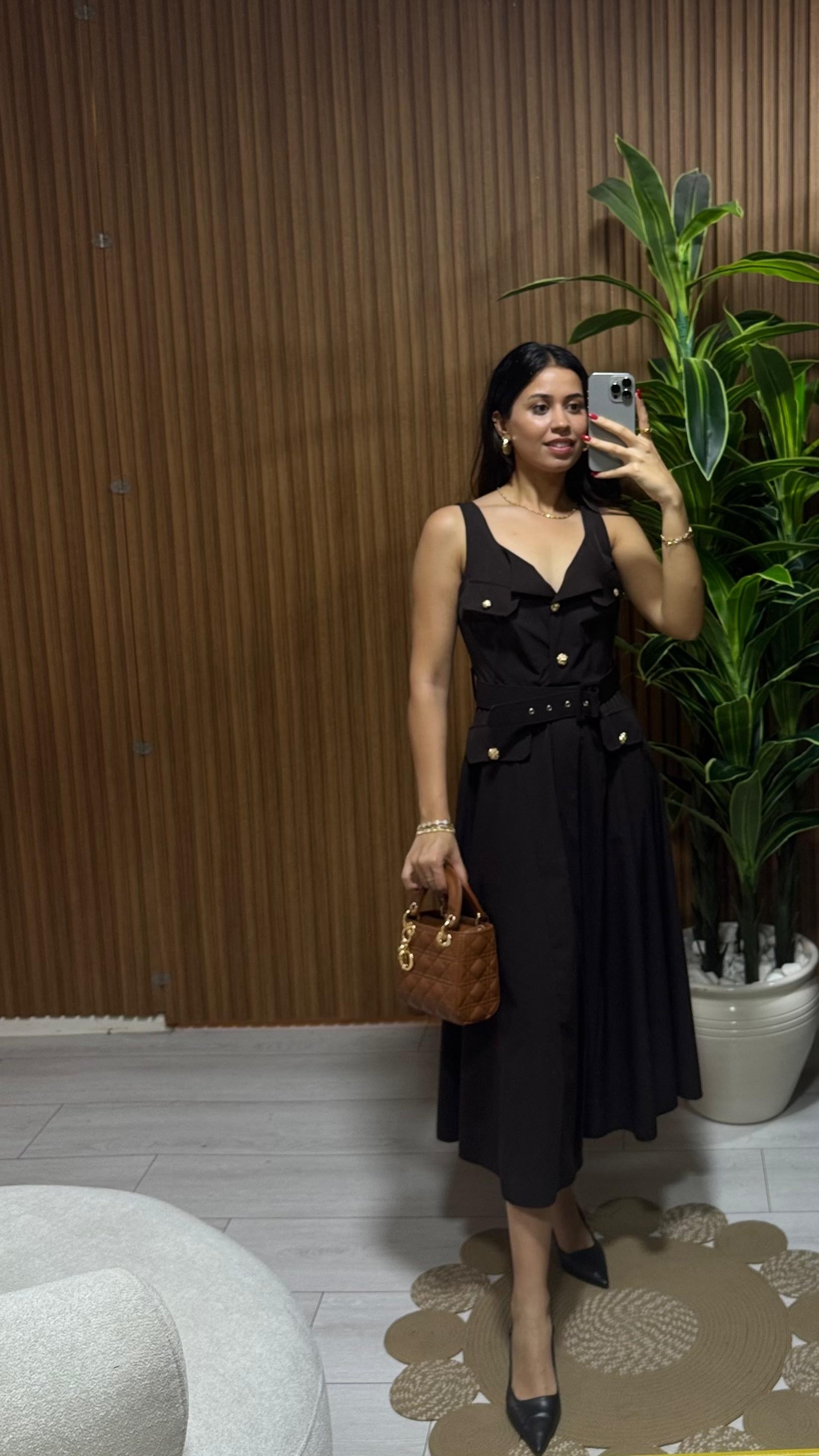 KAHVE GOLD DÜĞME KEMER DETAYLI MİDİ ELBİSE