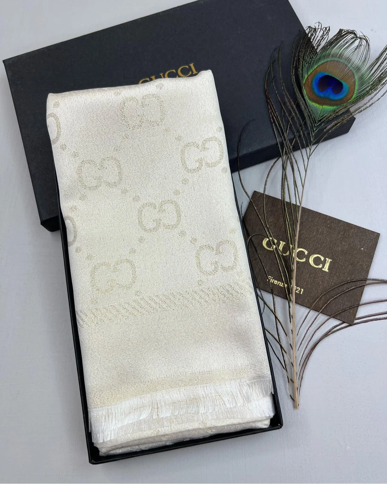 G desen Simli İpek Şal Krem