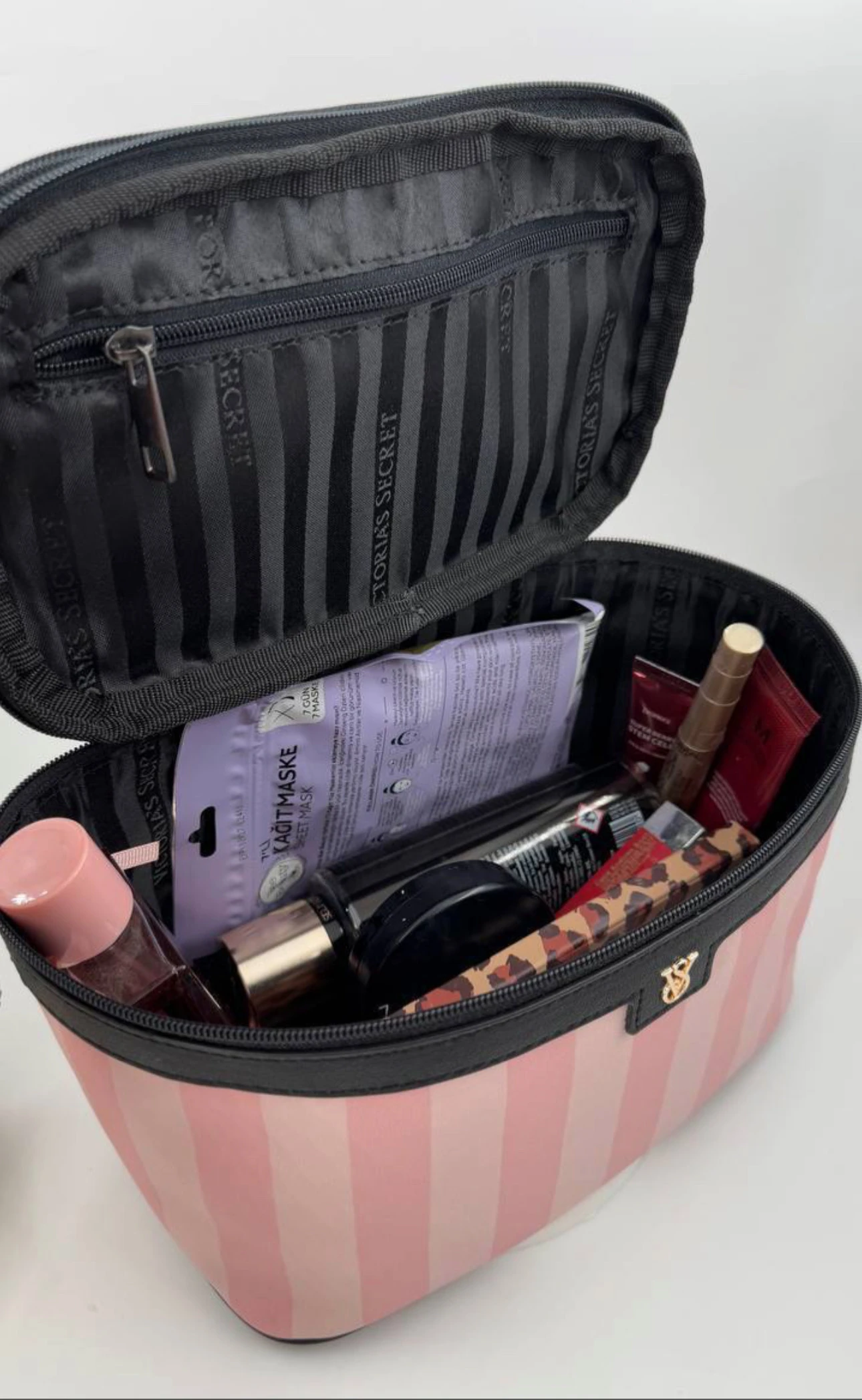 VS Seyahat Çantası