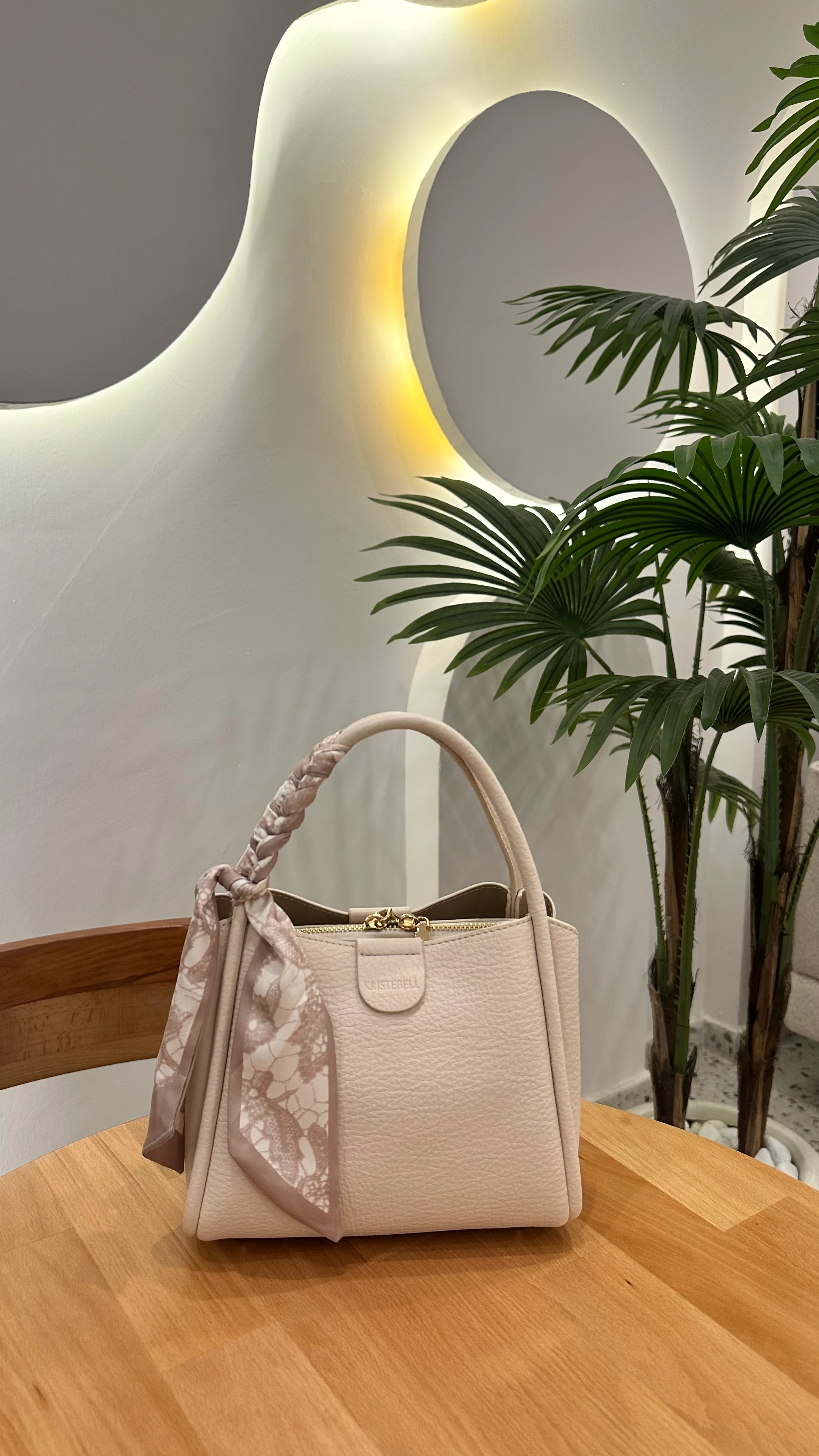 İthal Fular Detaylı Çanta Ekru 