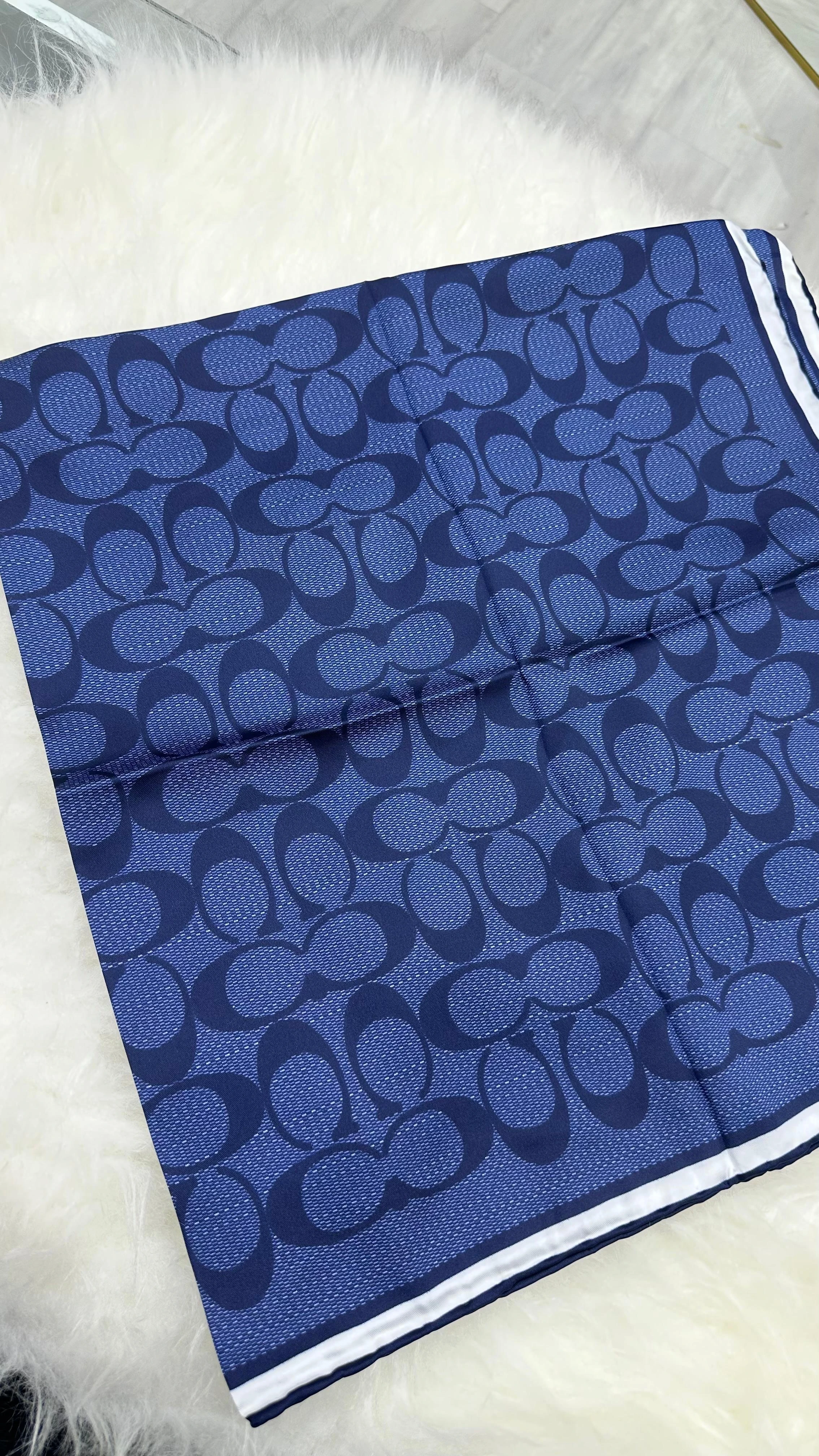 C Desen İthal Twill İpek Eşarp