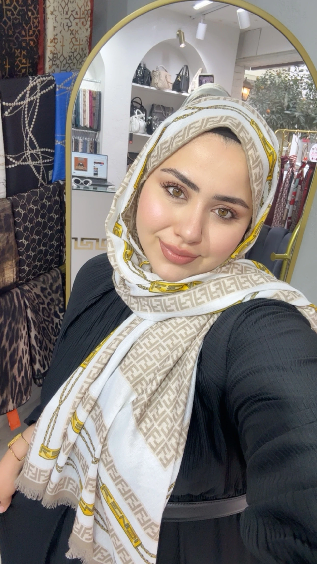 F Monogram İthal Yün Kaşmir Şal Bej/Ekru