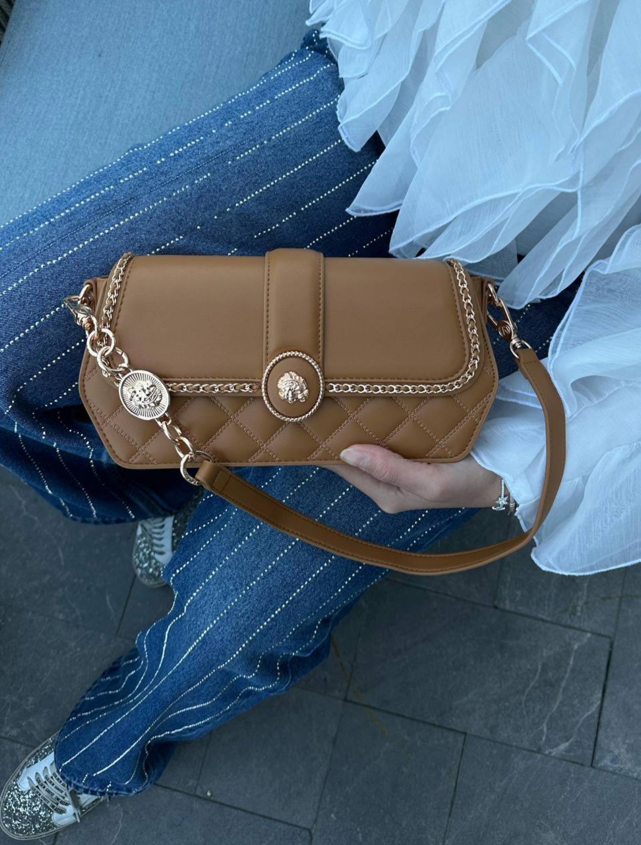 Levidor Oval Toka Detaylı Premium Serisi Çanta Taba