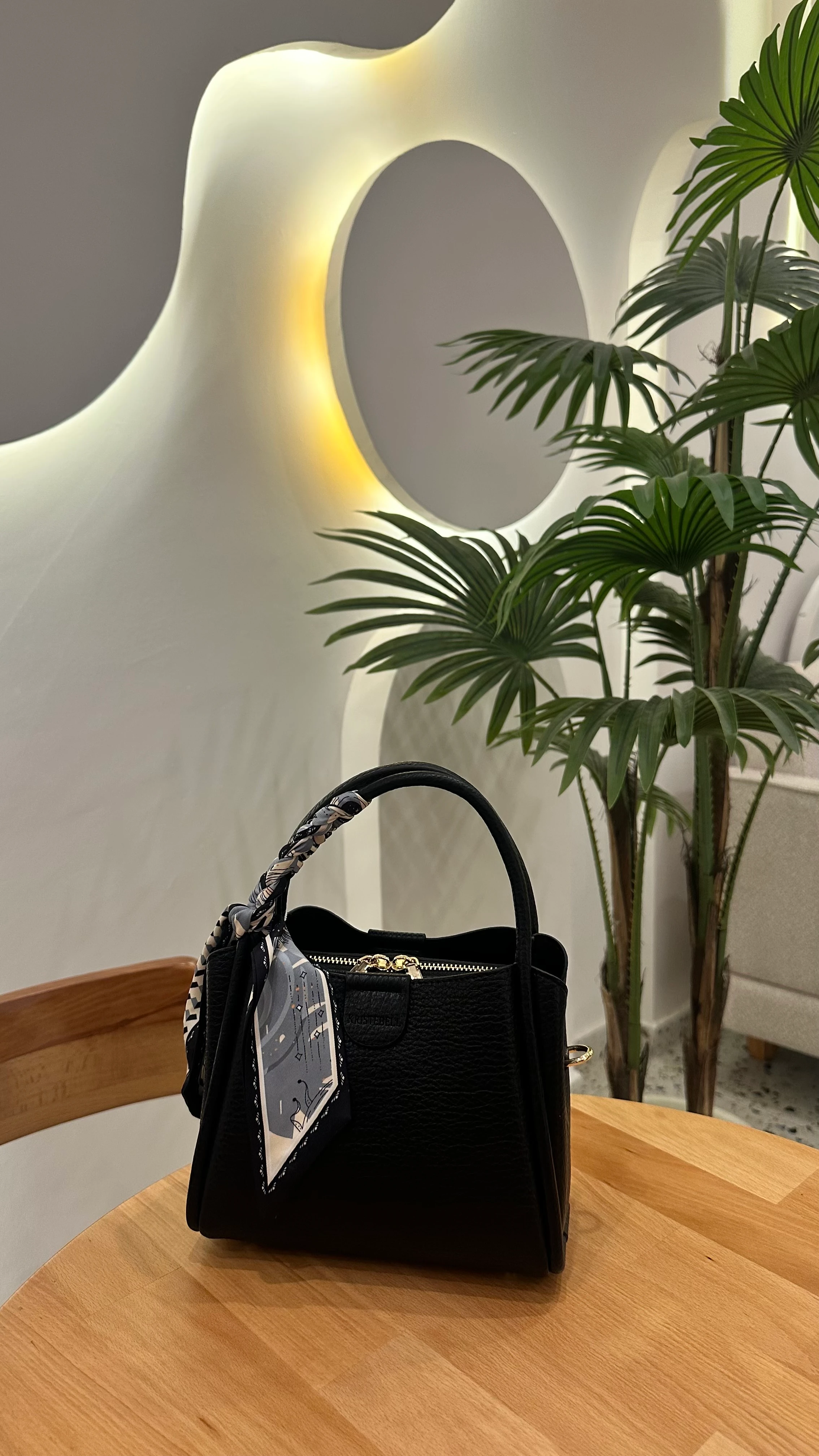 İthal Fular Detaylı Deri Çanta Siyah 