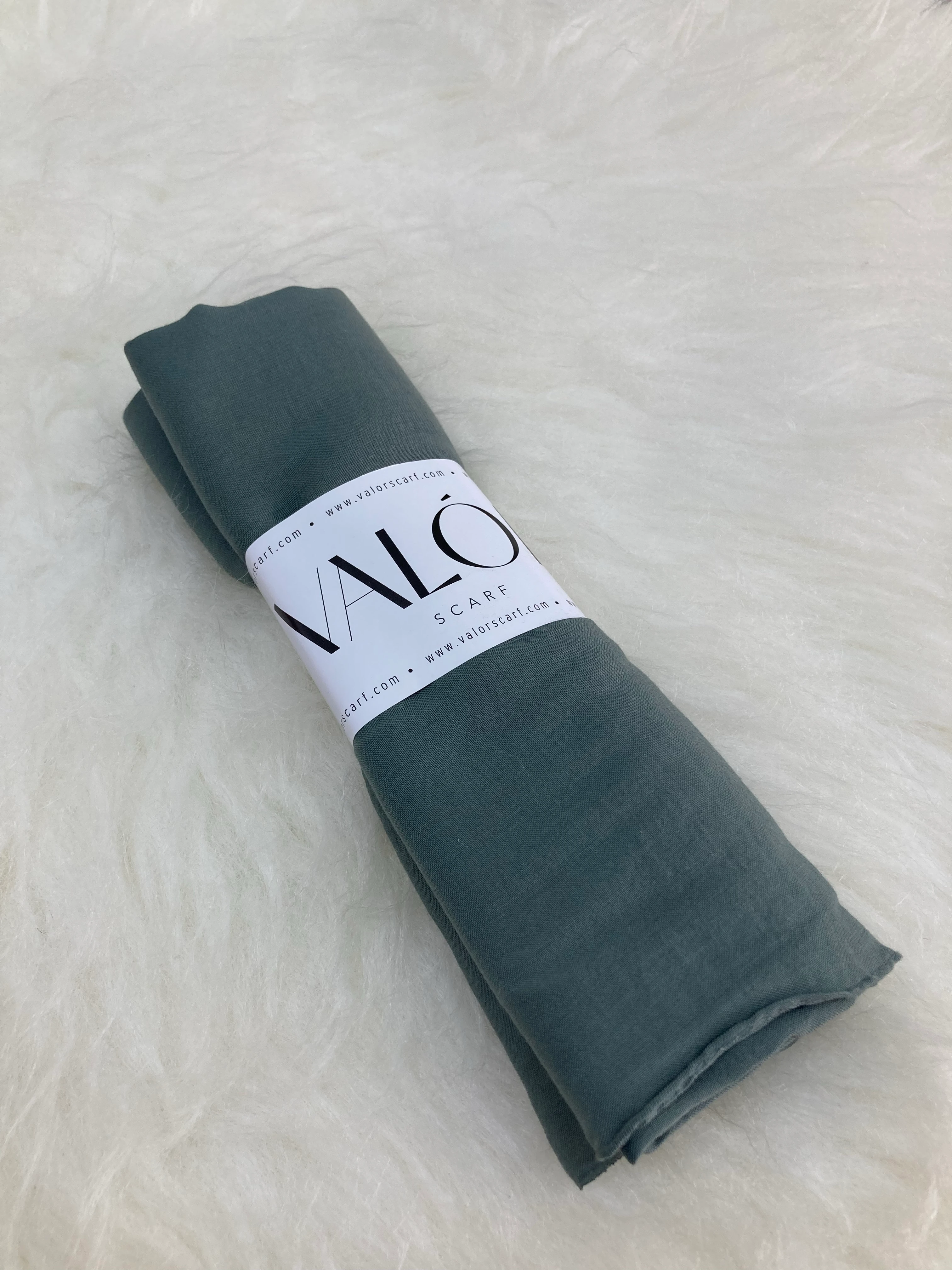 Pamuk Kraş Şal Çiğ Badem