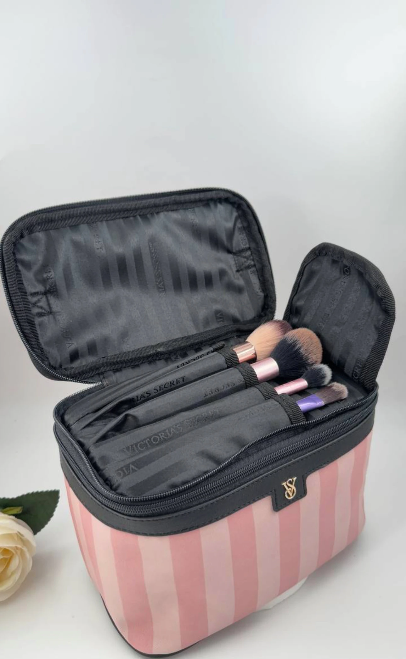 VS Seyahat Çantası