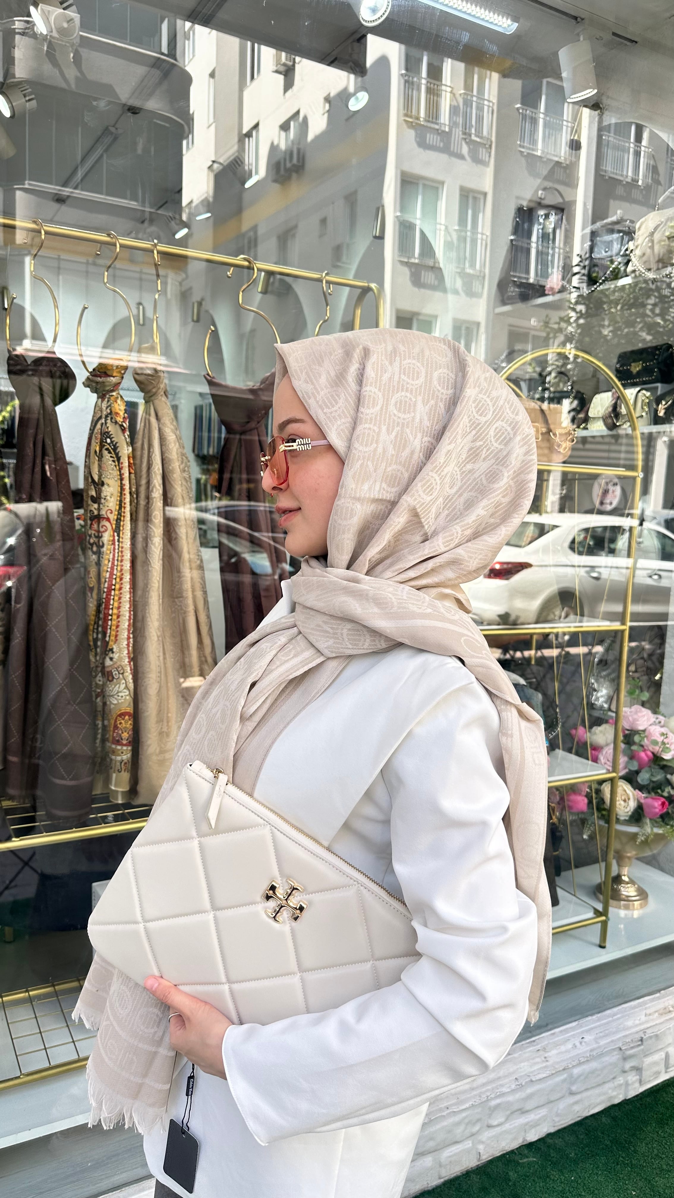 CK Yün İpek Şal Kum Beji 