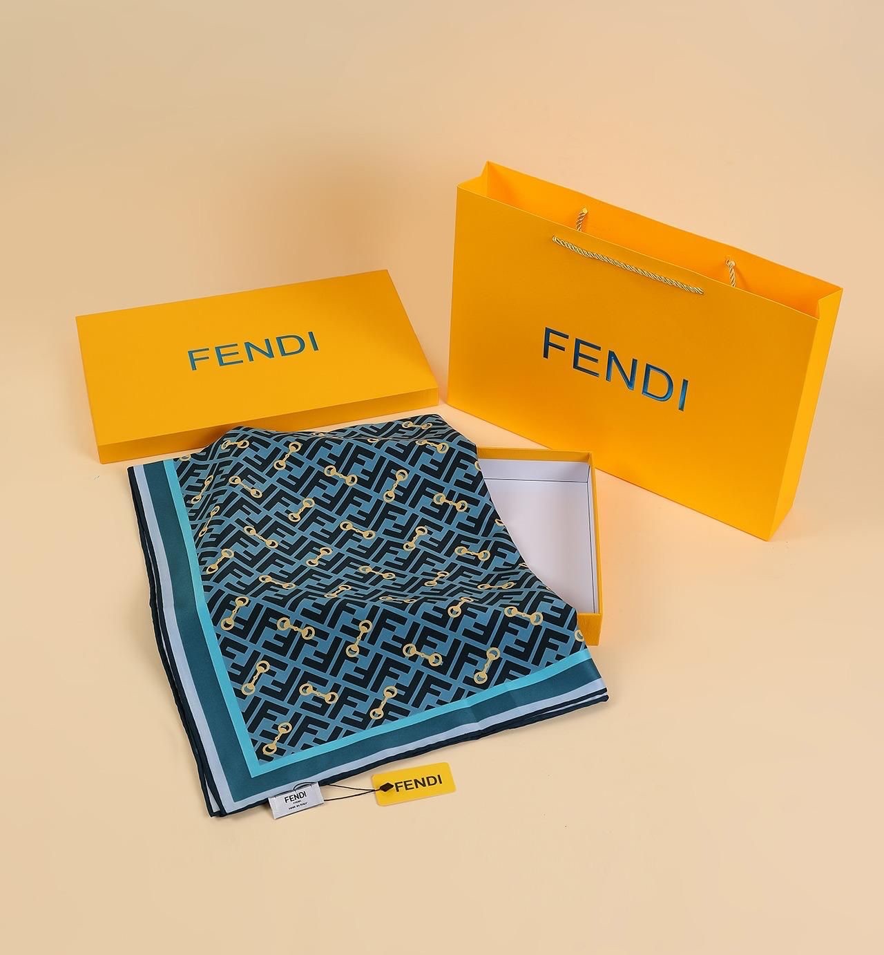 F Monogram Kelepçe Twill İpek Eşarp Turkuaz