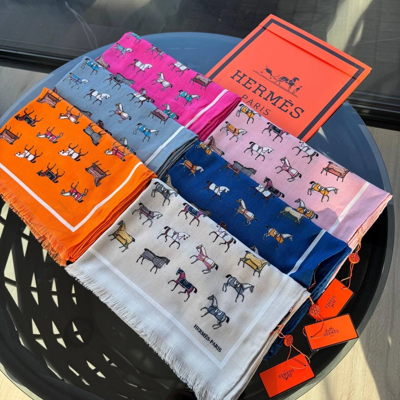 İthal Figürlü Yün Kaşmir Şal Mavi 