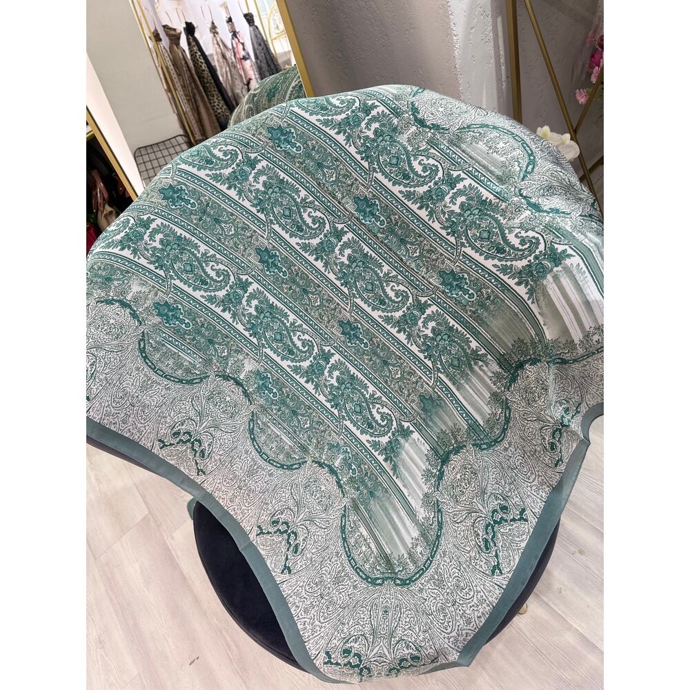 Etnik Desen Vual İpek şal mint yeşili