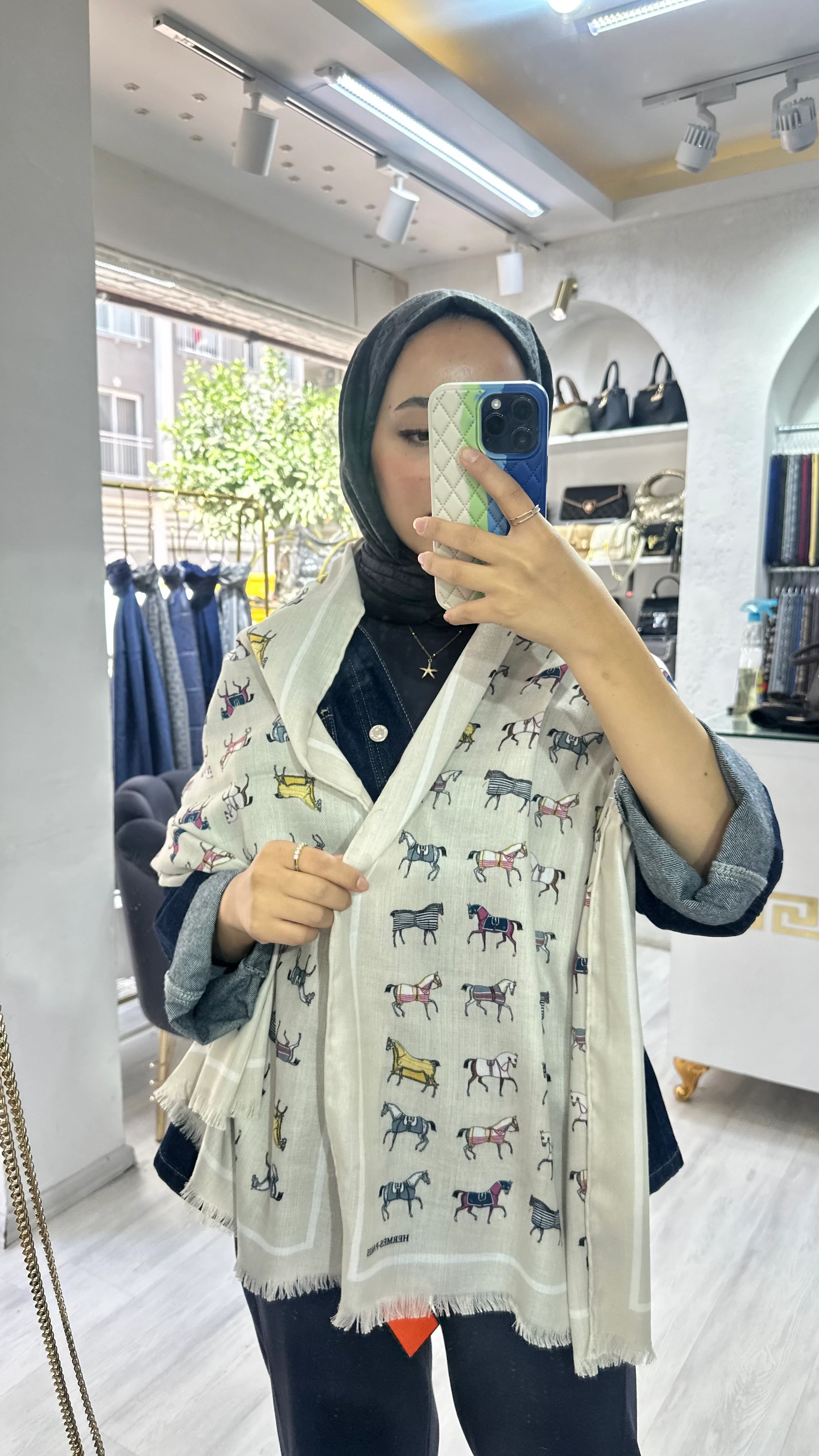 İthal Figürlü Yün Kaşmir Şal Bej