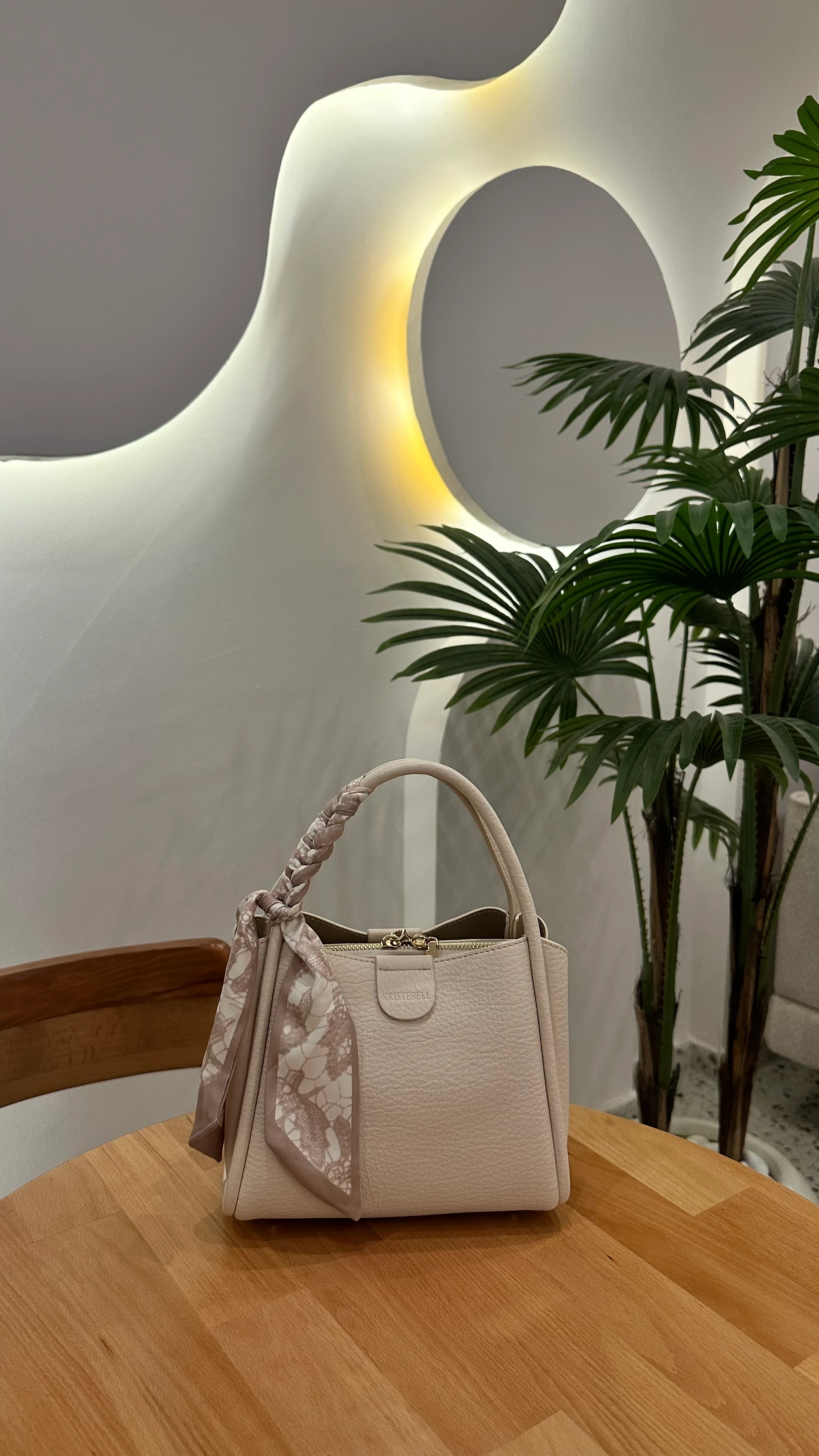 İthal Fular Detaylı Çanta Ekru 