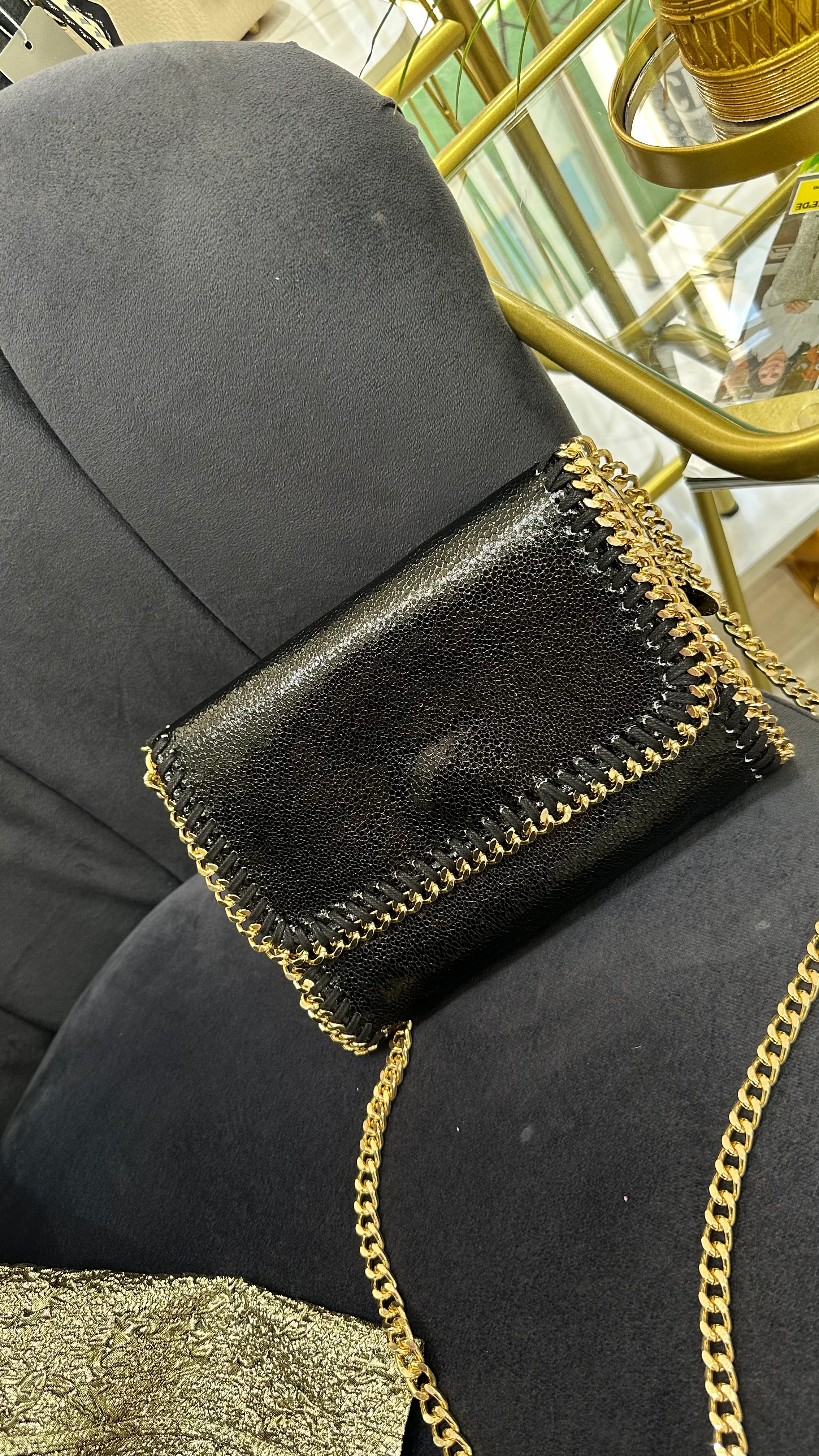 STLLA Gold Zincir Detaylı Çanta 