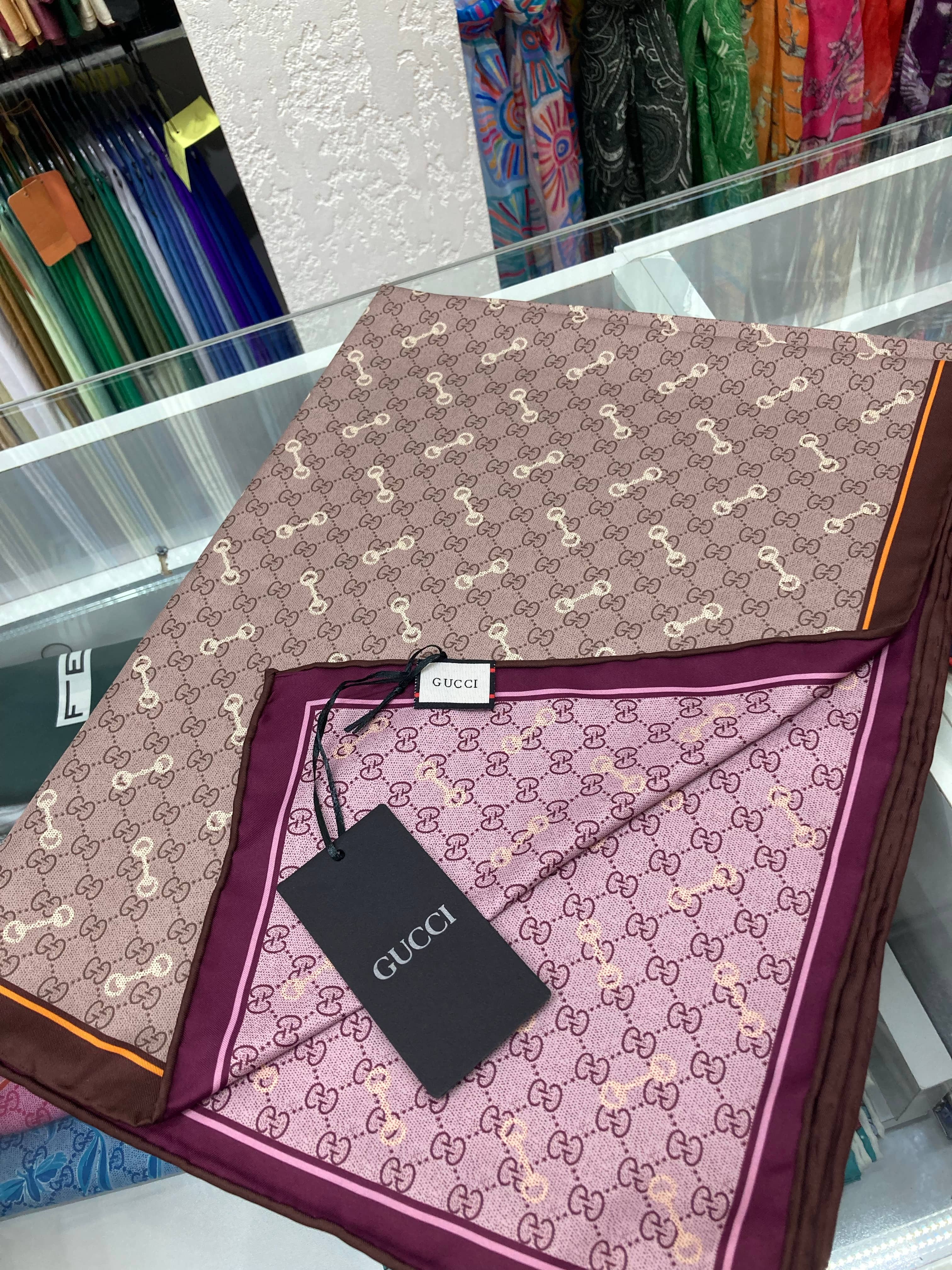 G Desen Çift Taraflı Twill İpek Şal 