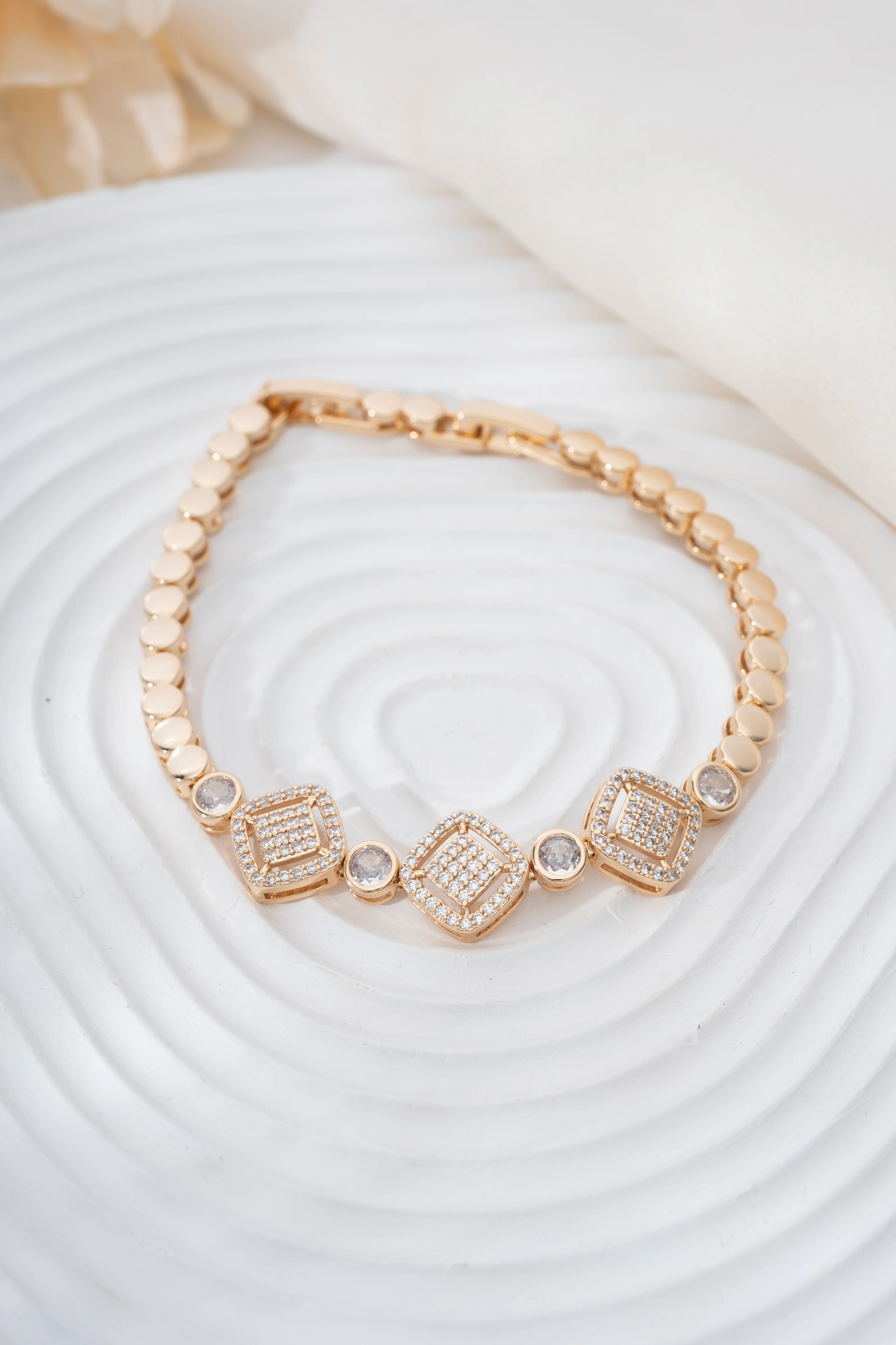 Rose Köşegen Taşlı Puan Zincirli Bileklik