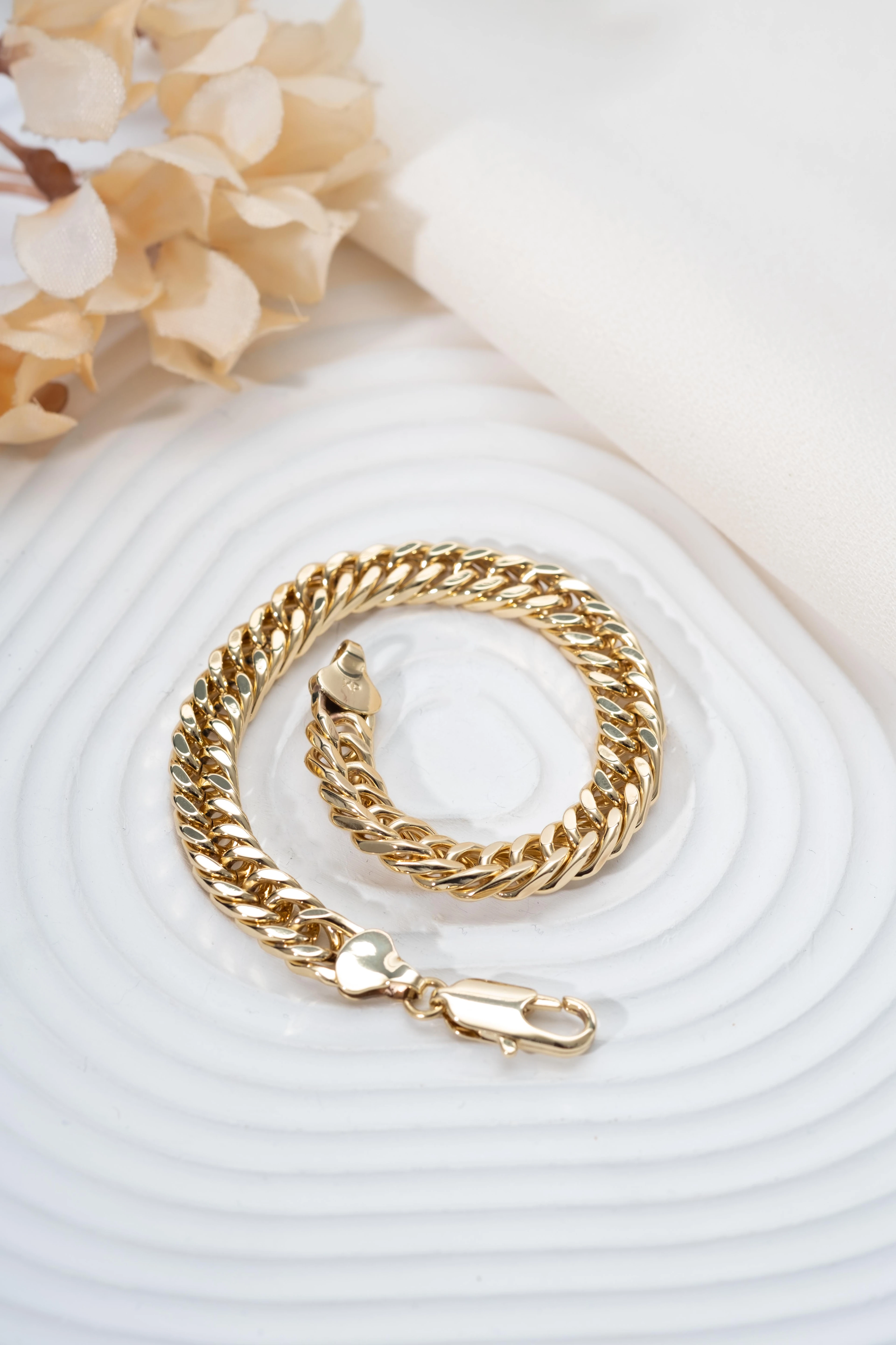 Xuping Gold Ezme Zincir Taşsız Bilekliği