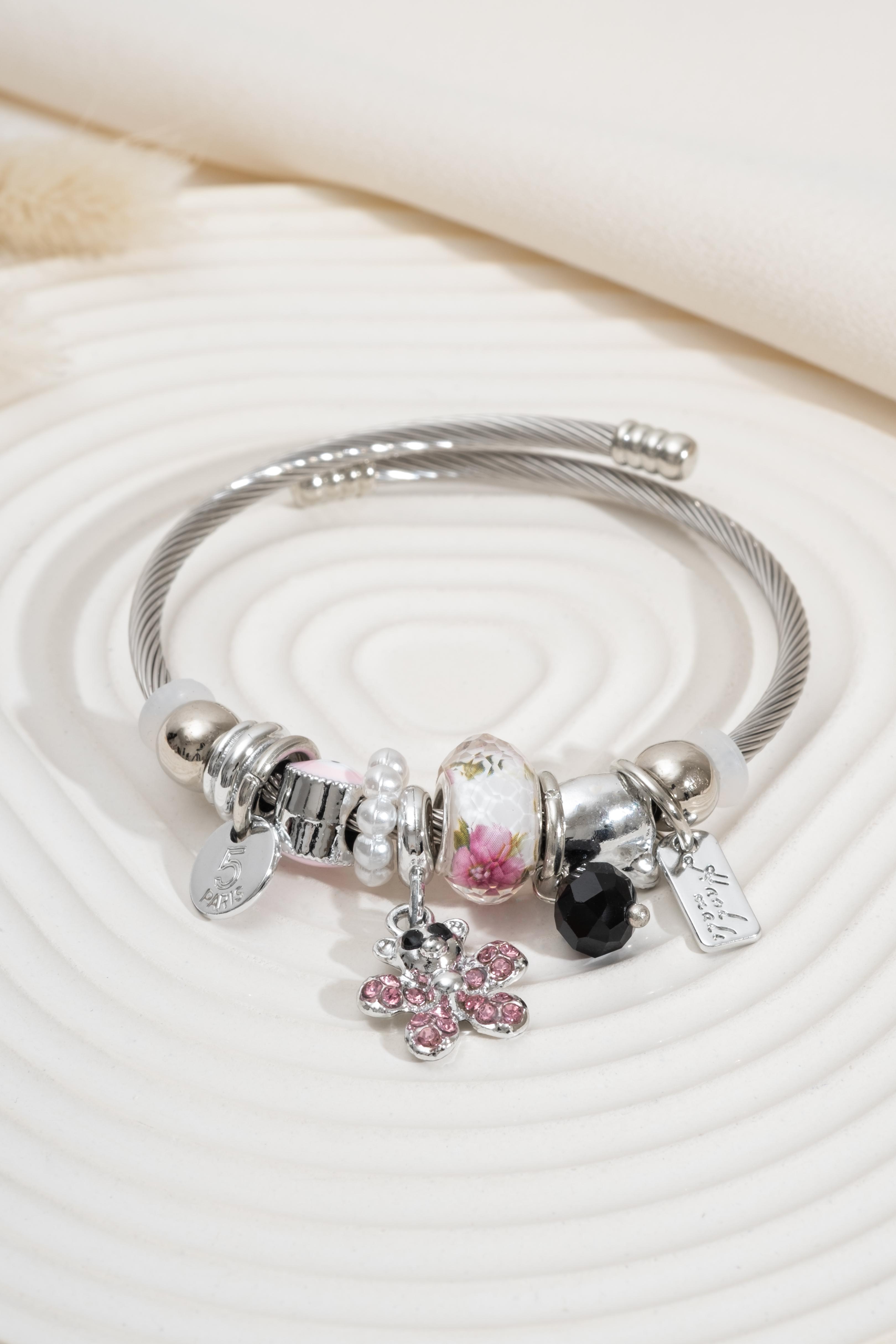 Çiçek Desenli Charm Ayıcık Figürlü Pandora