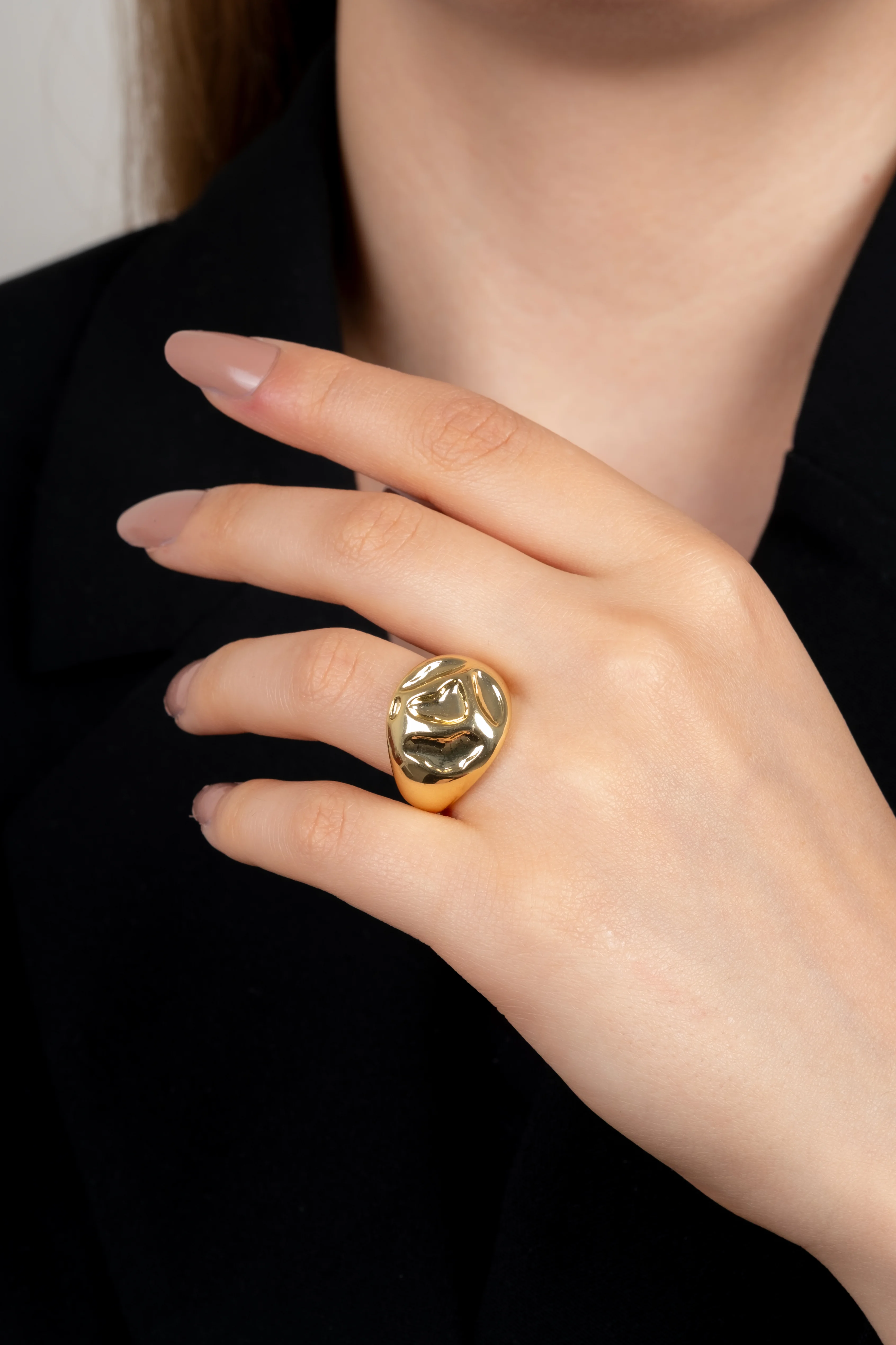 Gold İri Kalp Dalgalı Yüzük