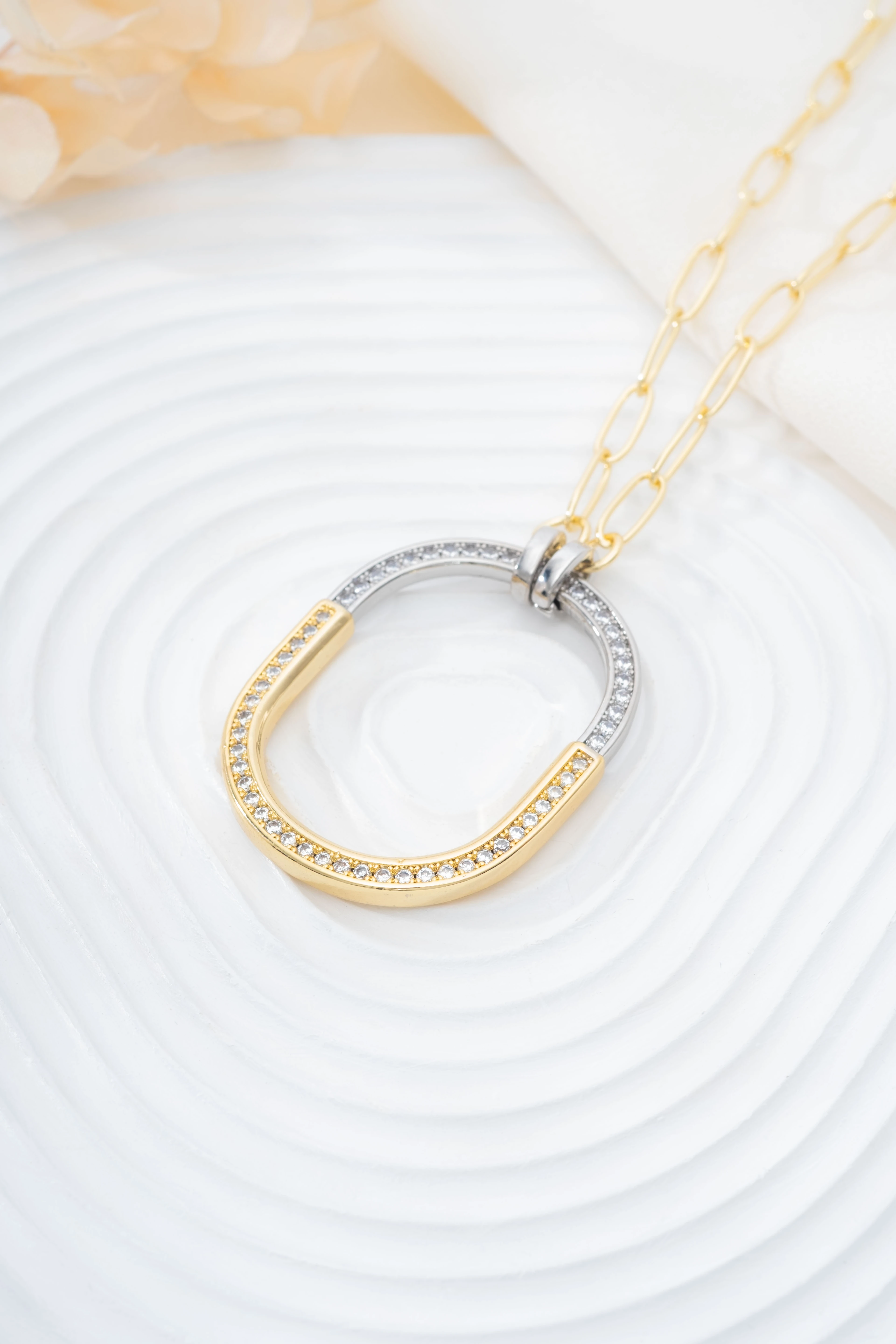 Gold Ataç Zincirli Boş Elips Kolye