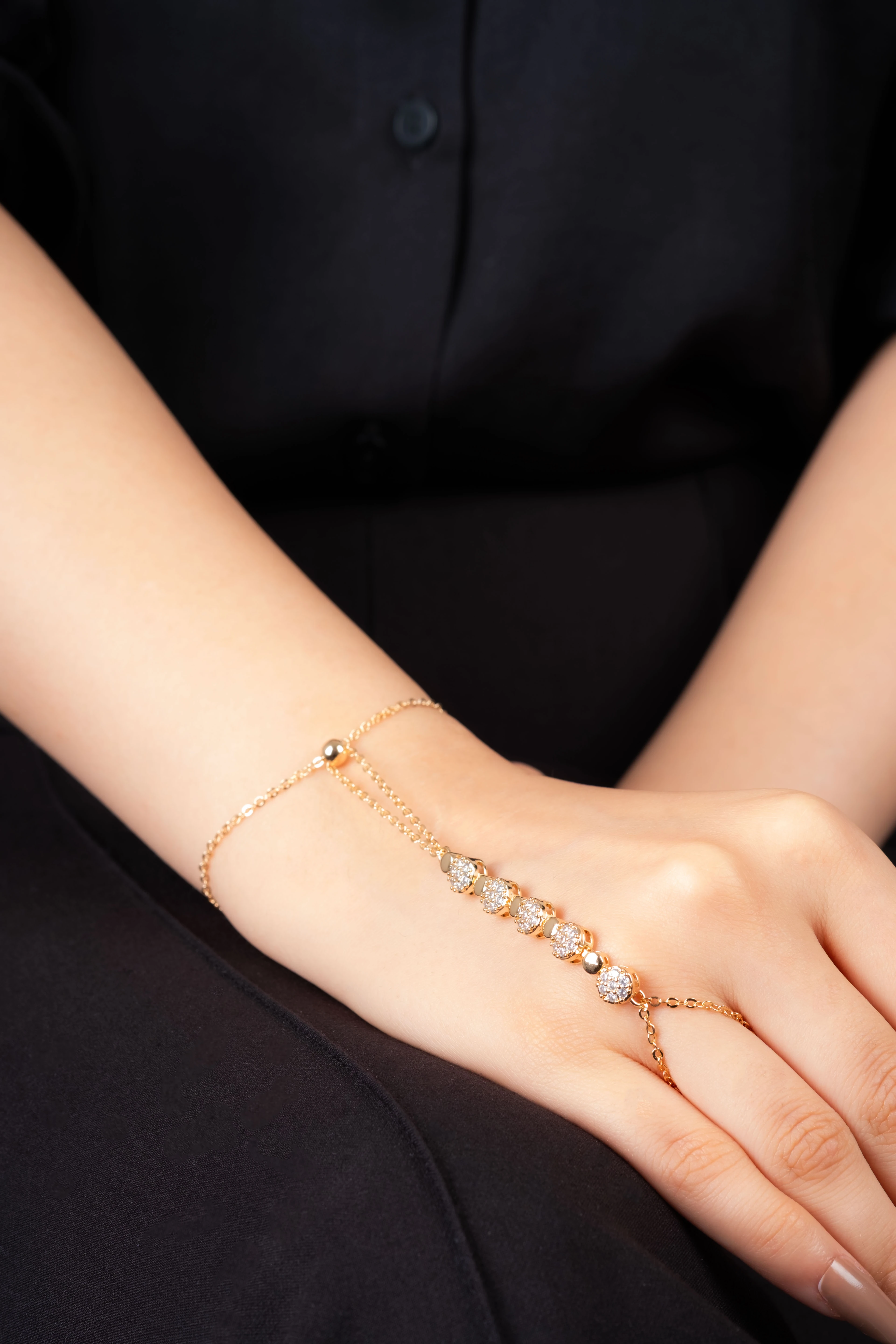 Rose Taşlı Daire Puanlı Şahmeran