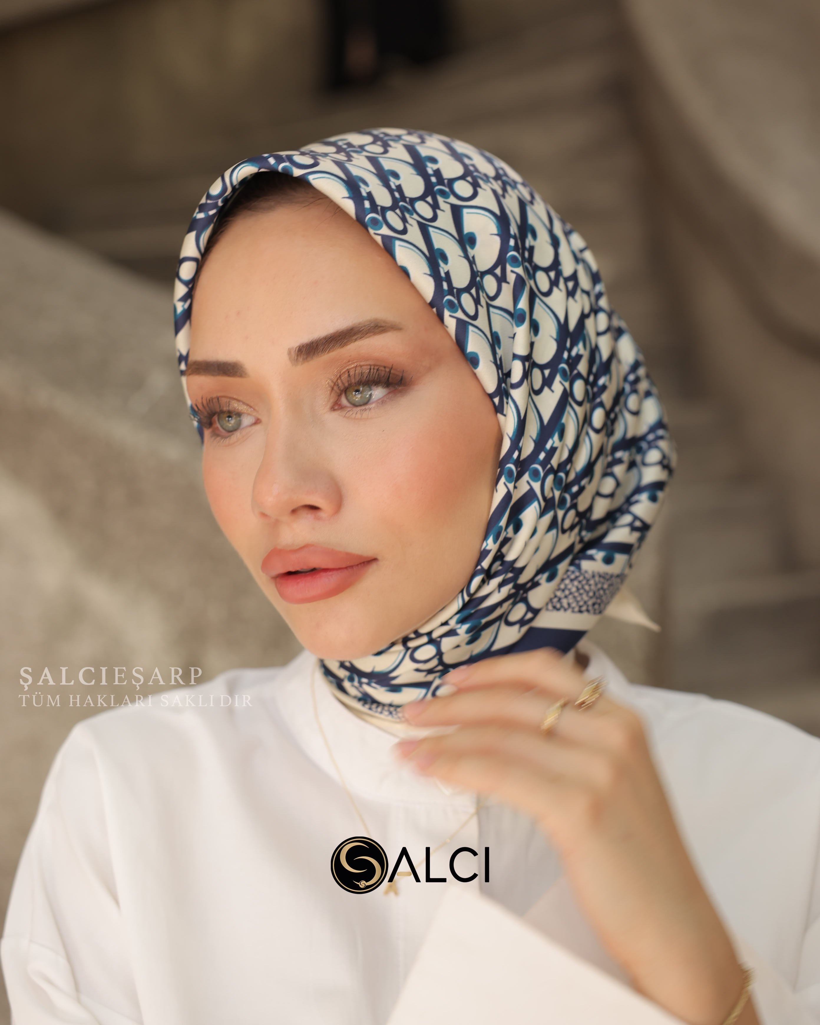 LACİVERT İTHAL EŞARP