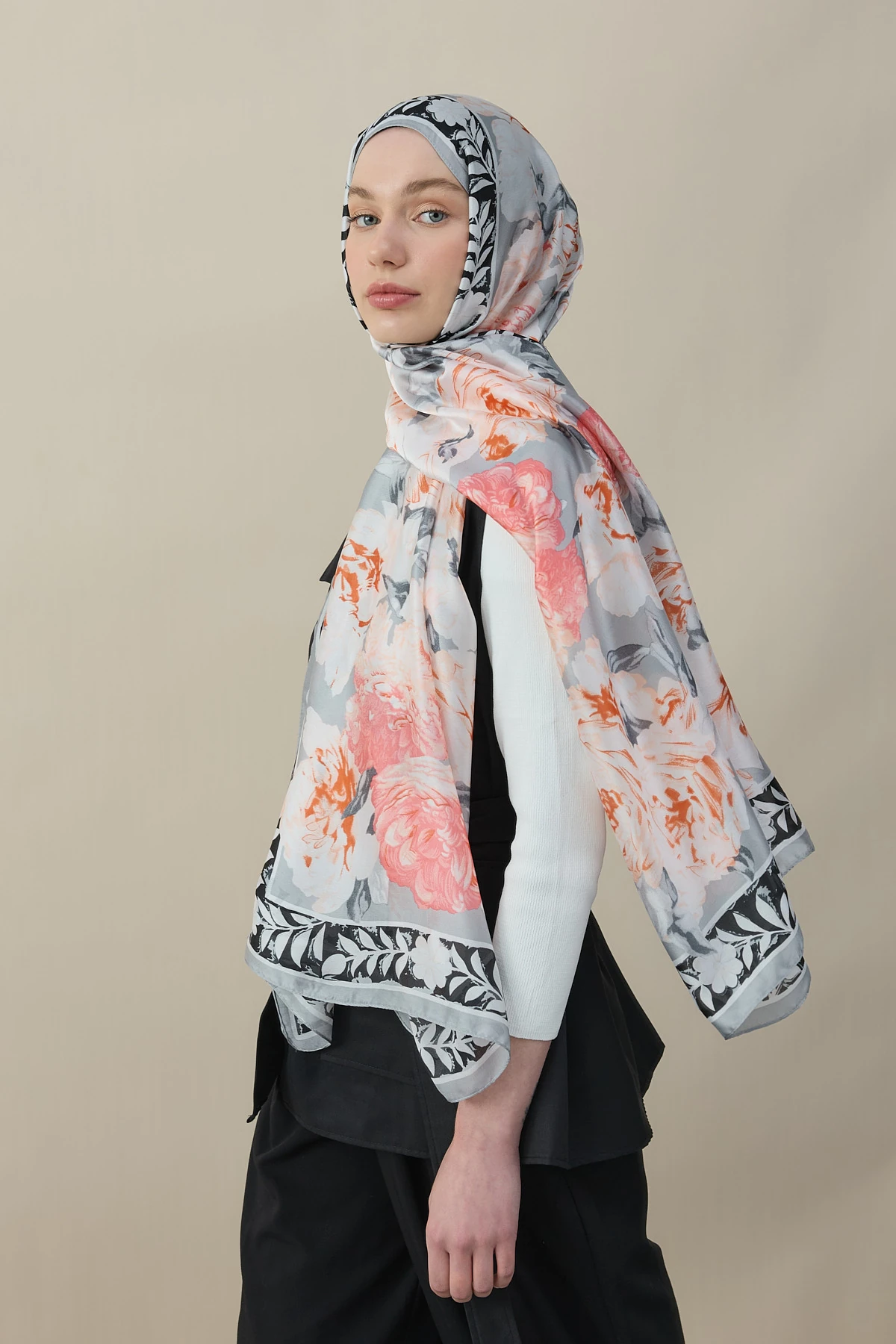 Gül Desen İpek Vual Şal - Gri